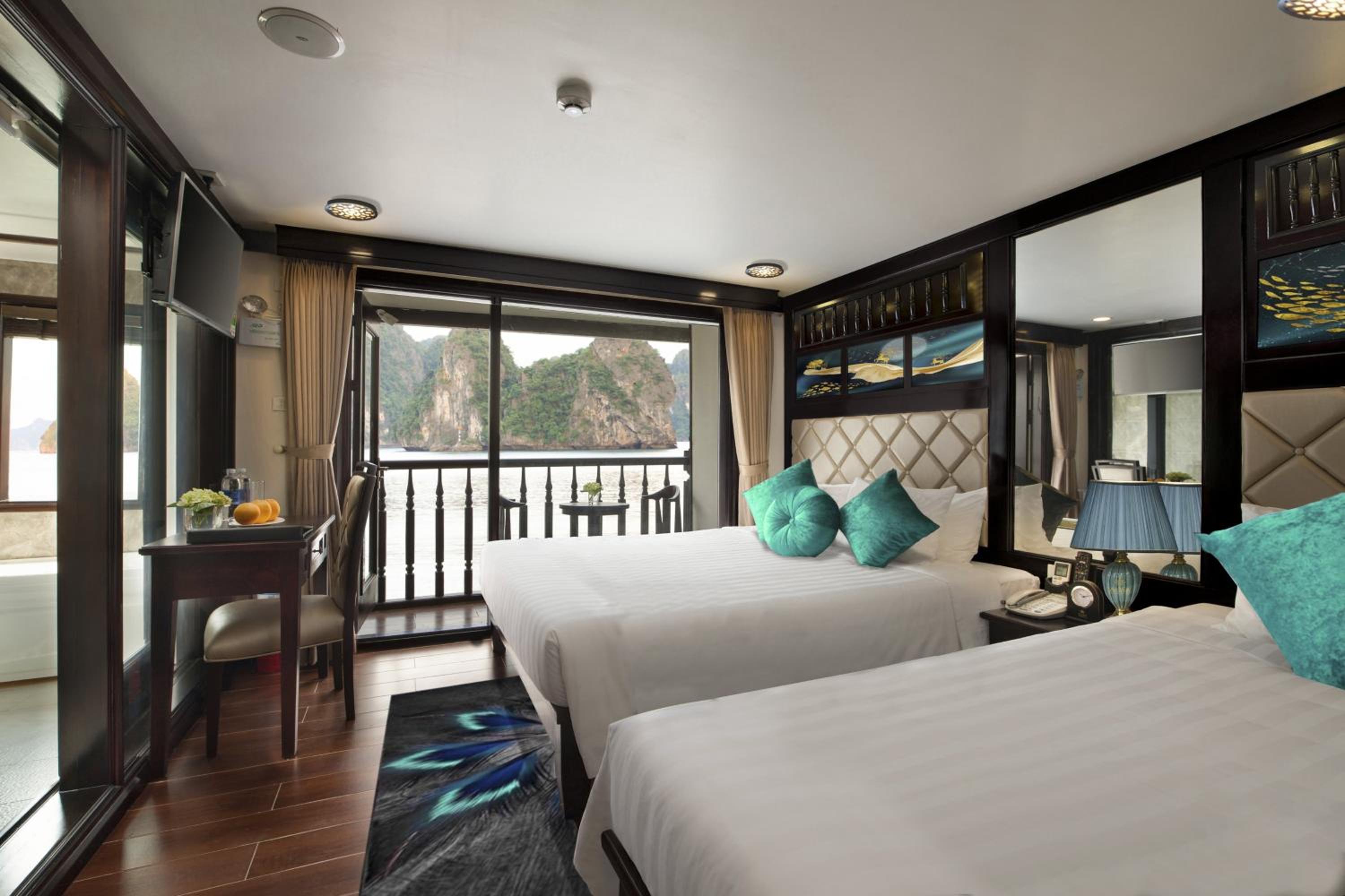 Triple Suite Ocean View - 2 Day 1 Night photo 2