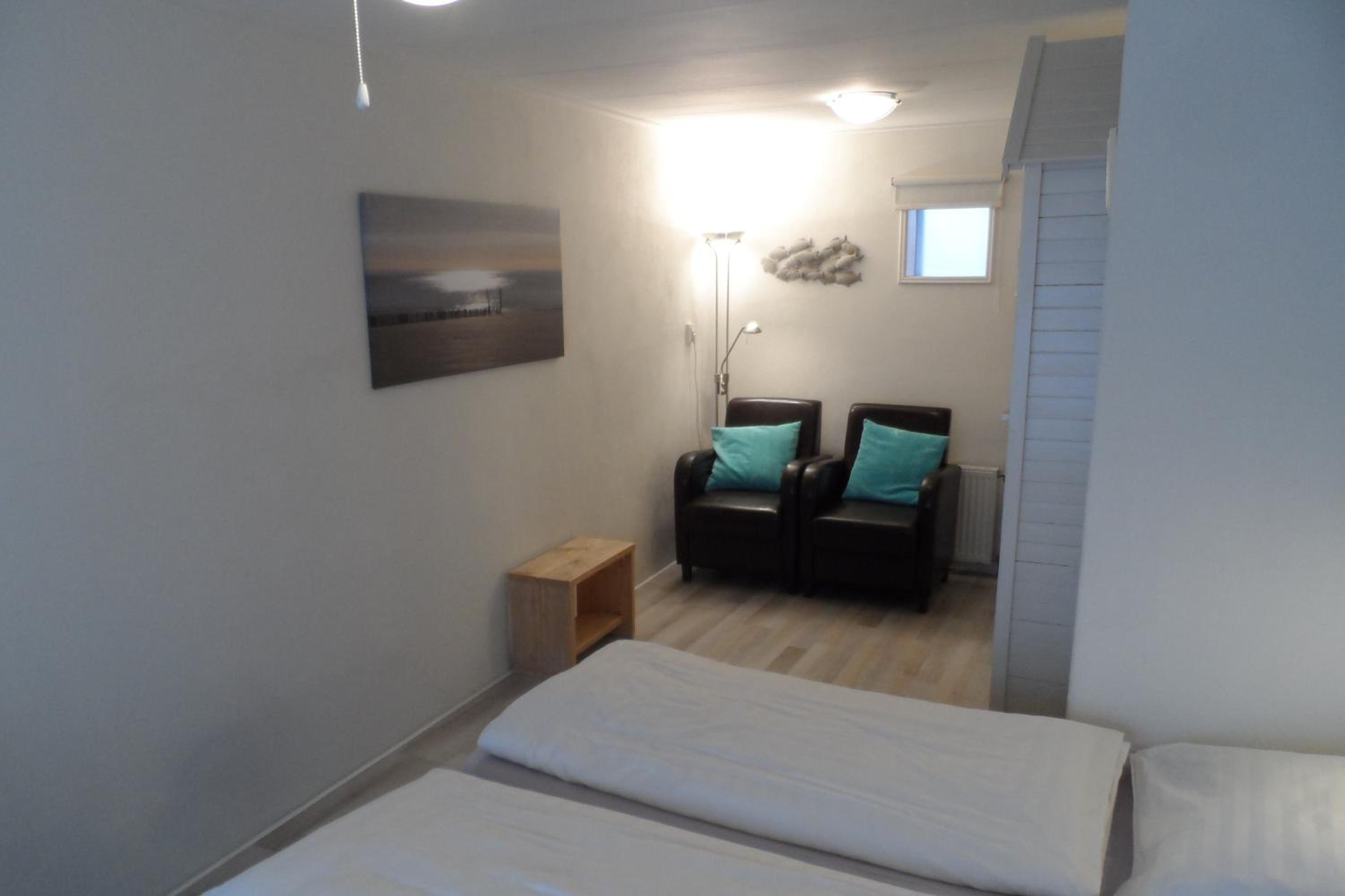 Double Room with Private Bathroom - Photo 1