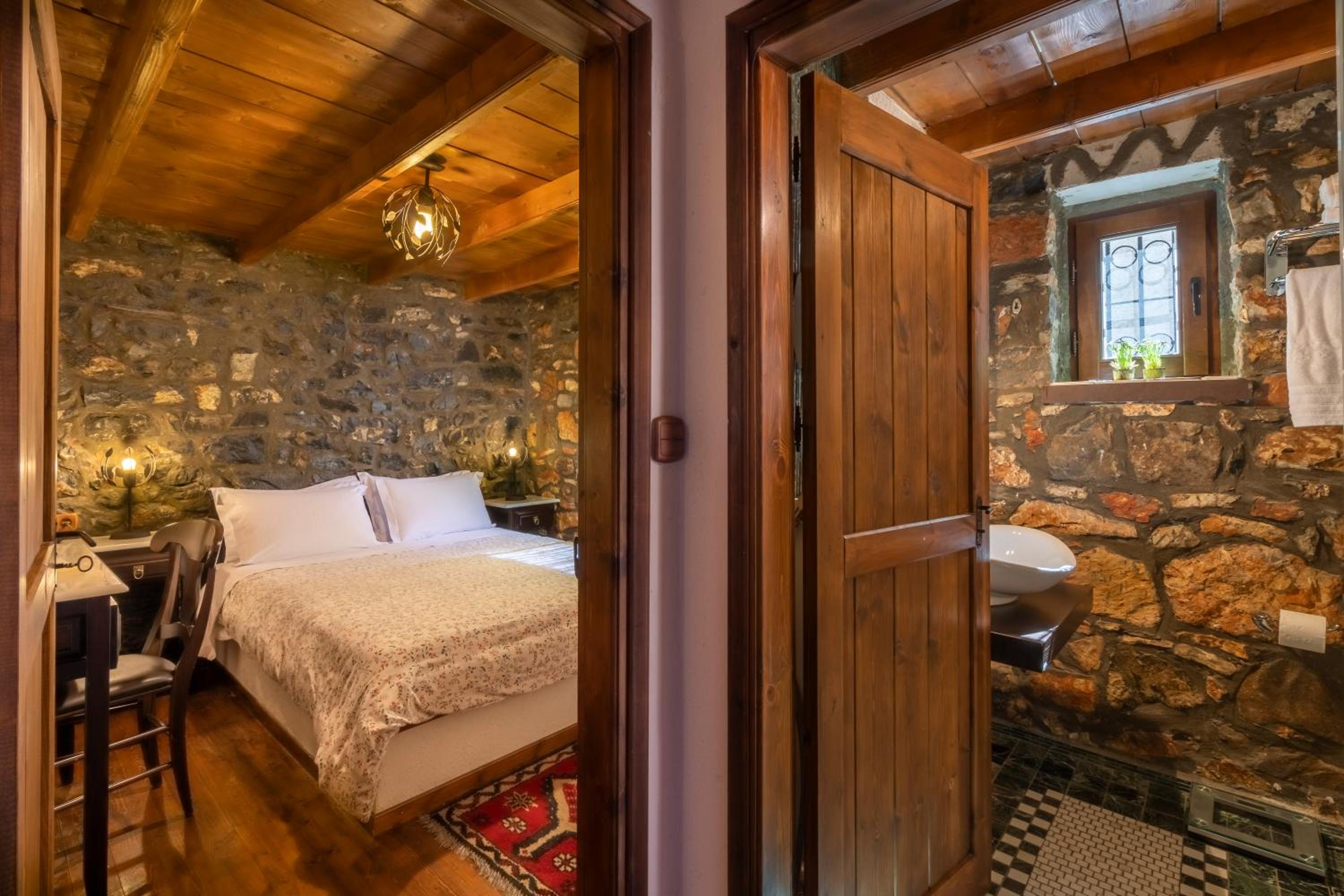 Chalet Type A photo 3