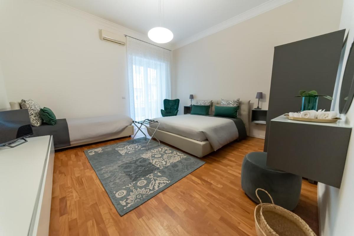 Triple Room with Private External Bathroom