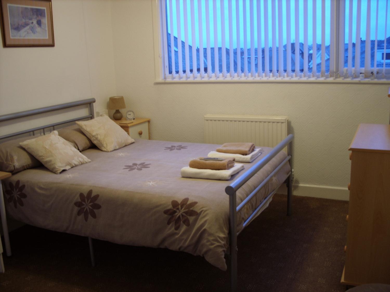 Double Room - Photo 5