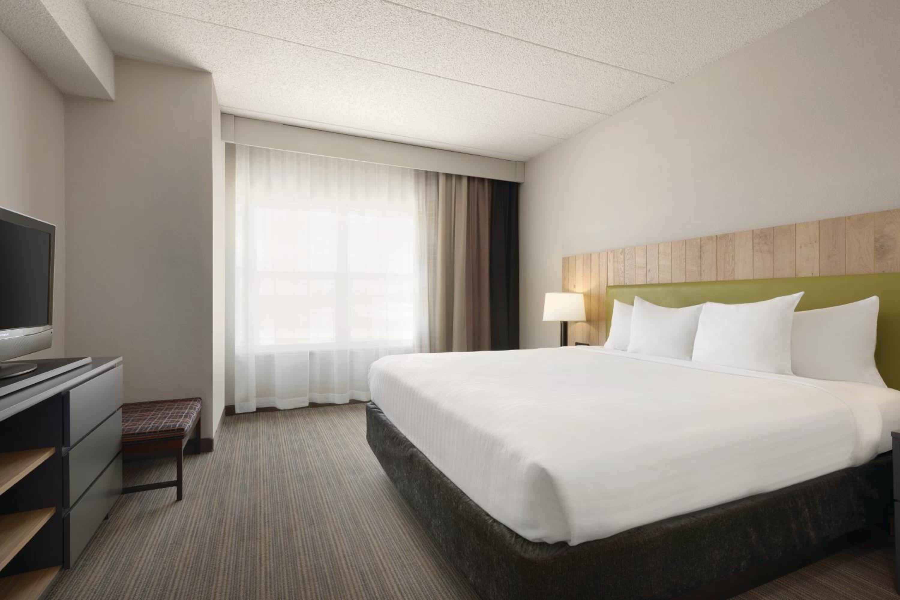 King Room - Disability Access/Non-Smoking