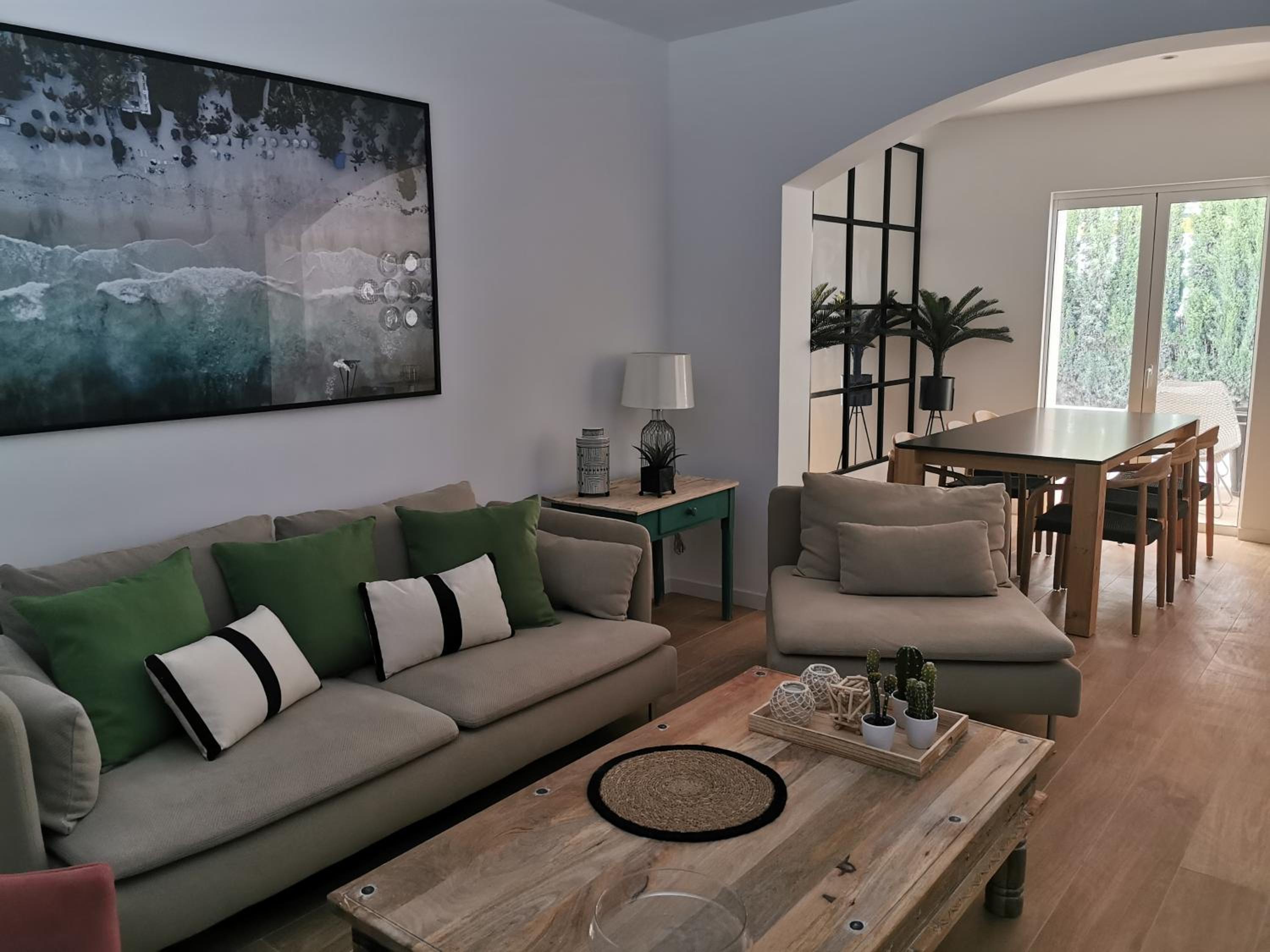 Villa de Tres Habitaciones