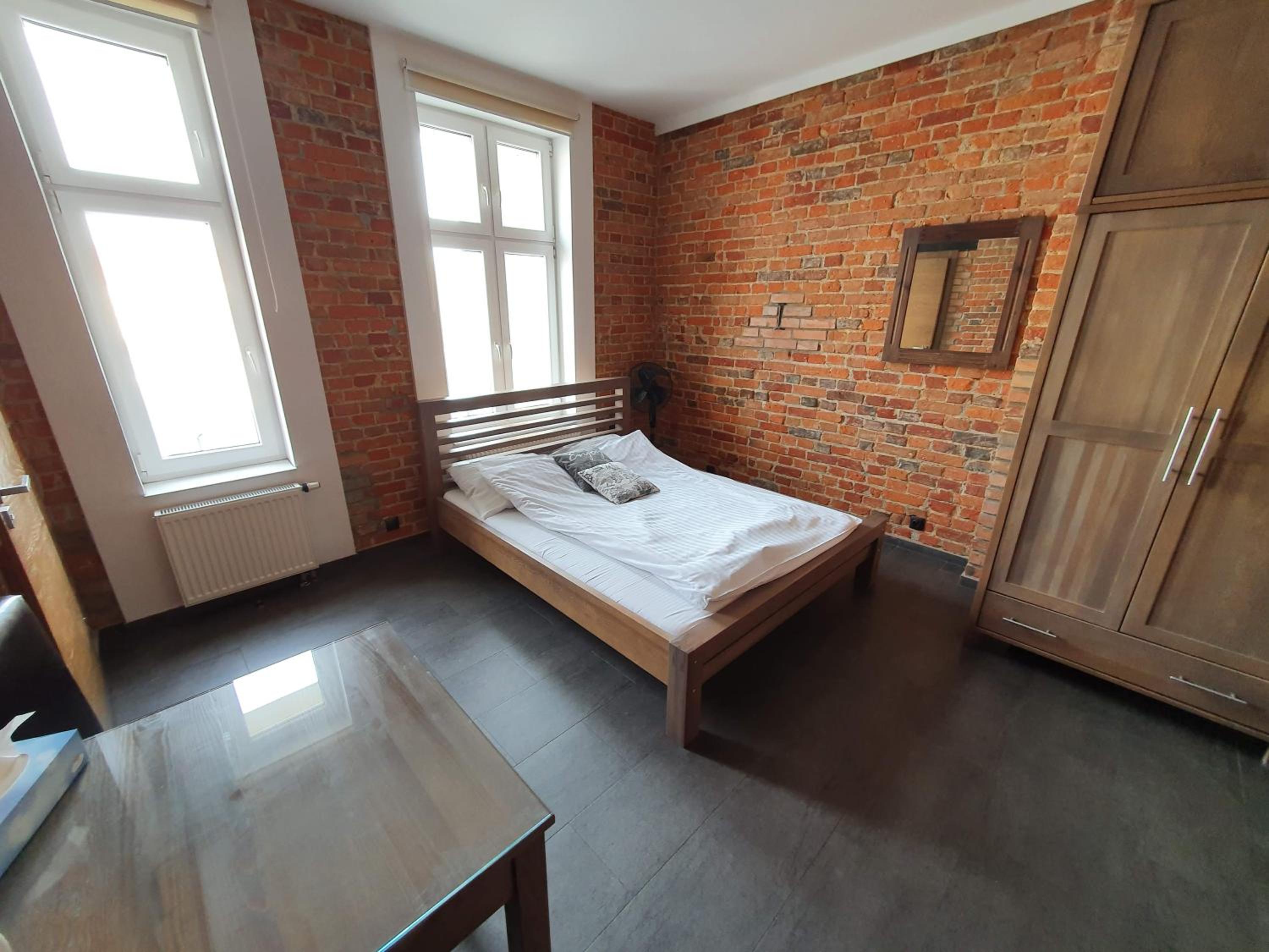 Double Room - Photo 8