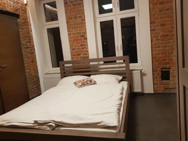 Double Room - Photo 12