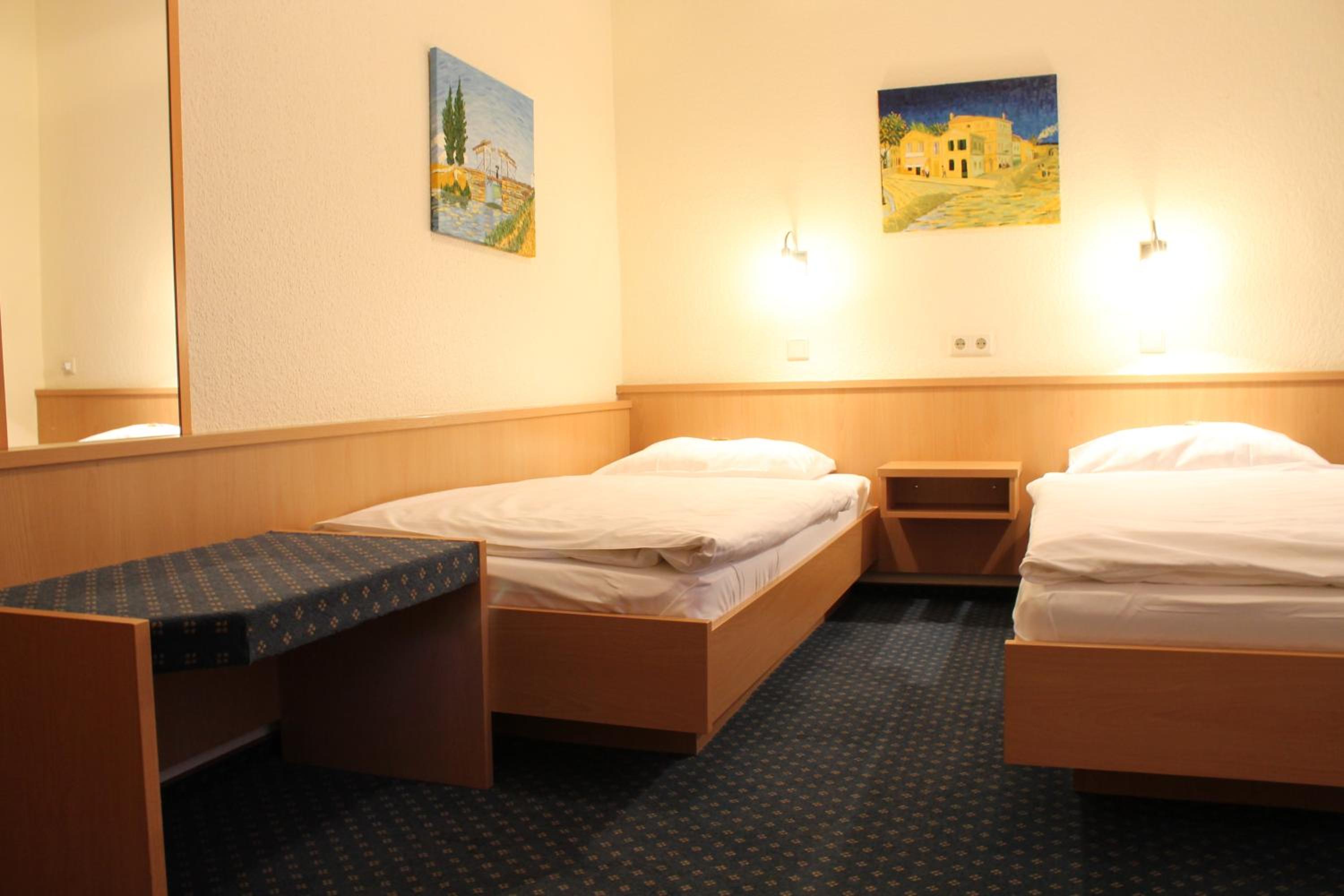 Triple Room - Photo 2
