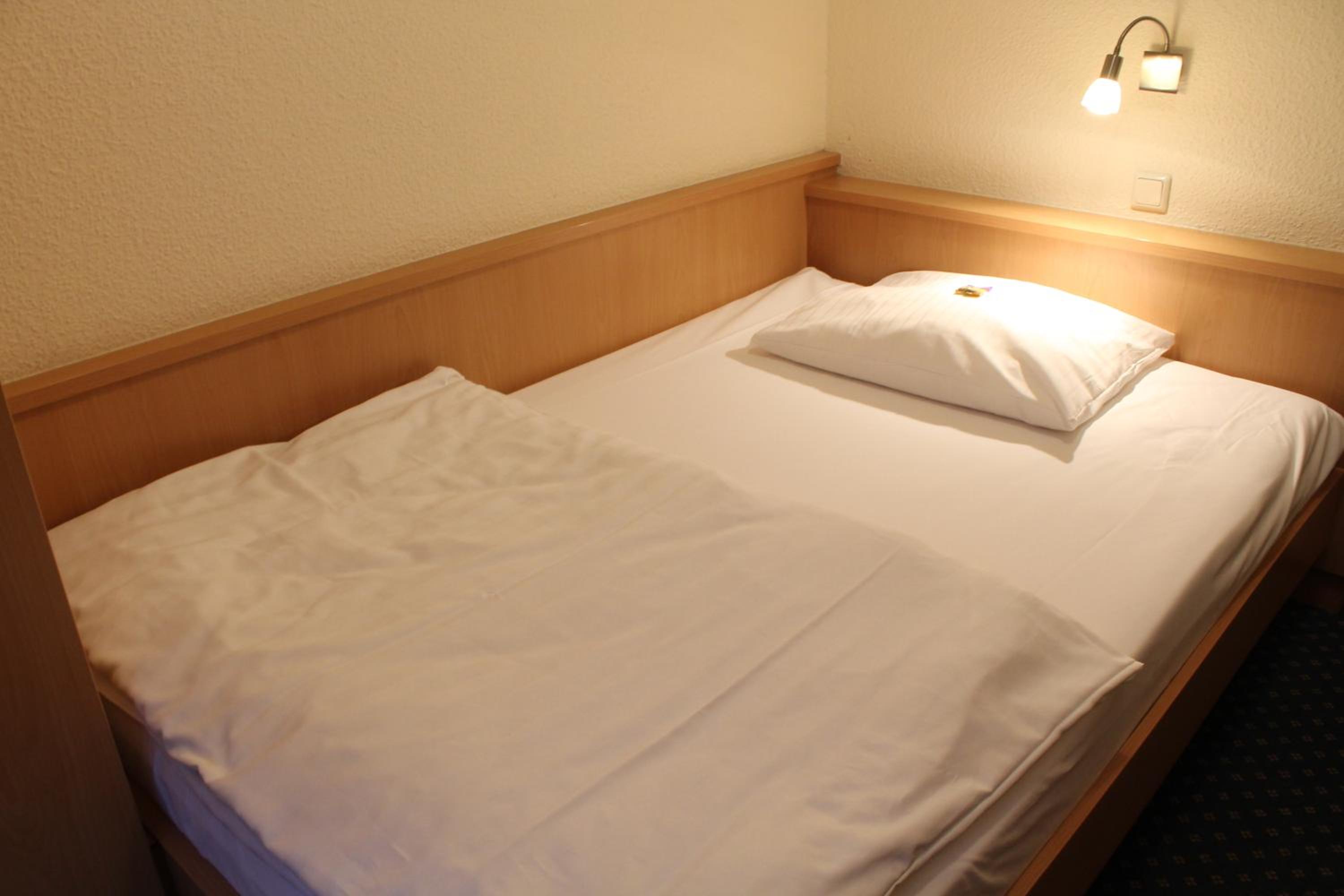 Single Room photo 3