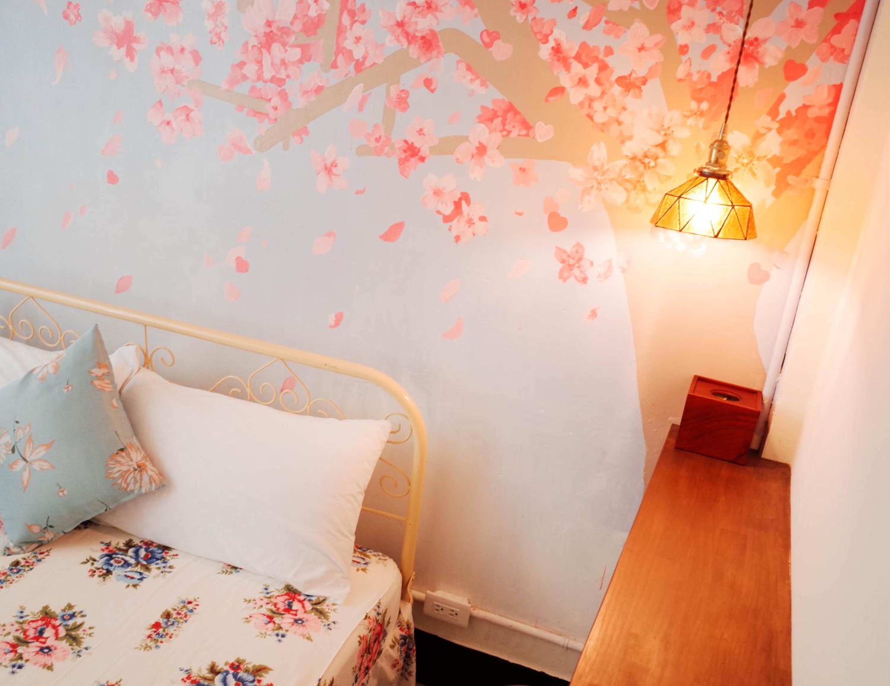 Double Room with Shared Bathroom photo 1