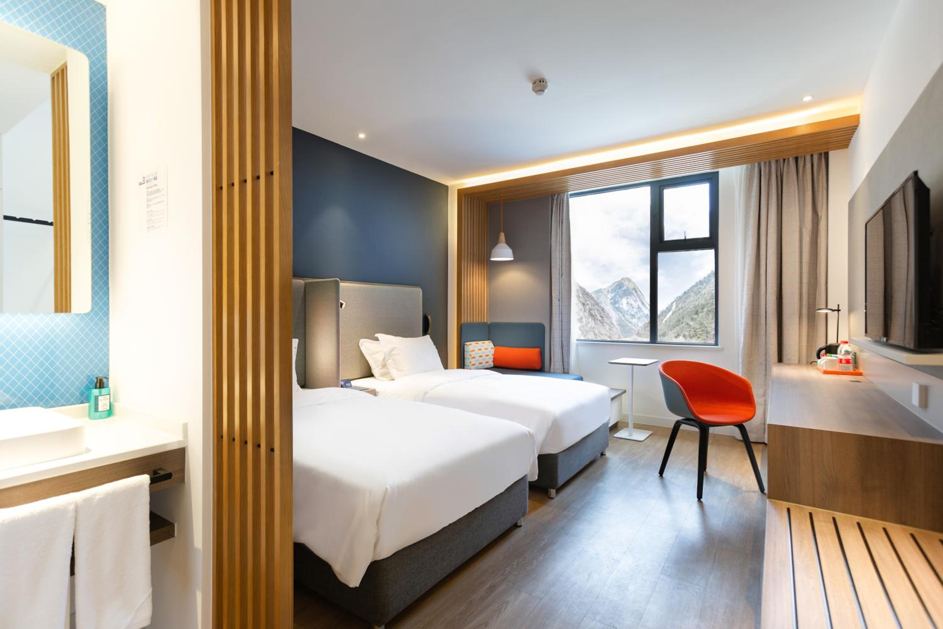 Standard Twin Room photo 1
