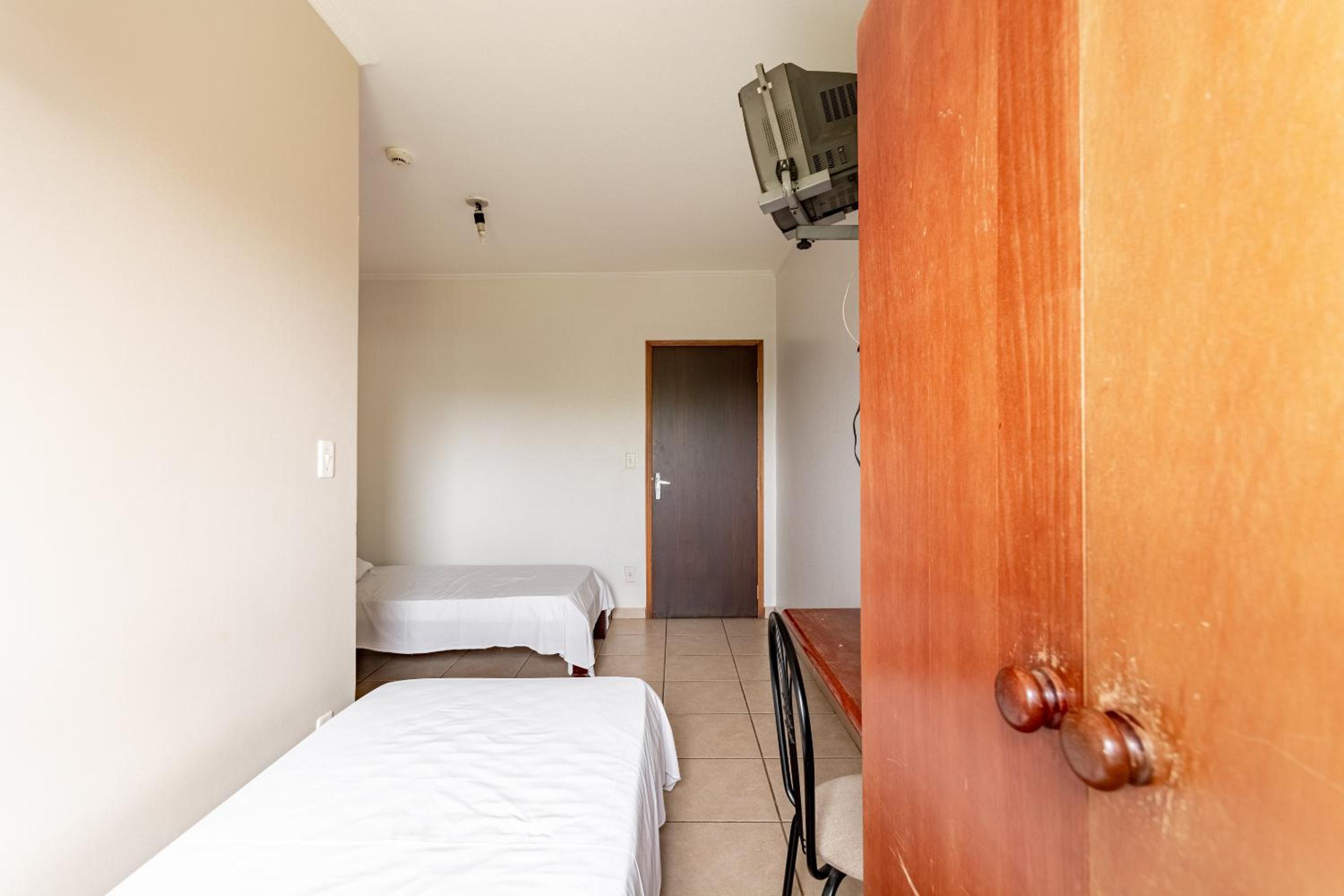 Twin Room photo 2