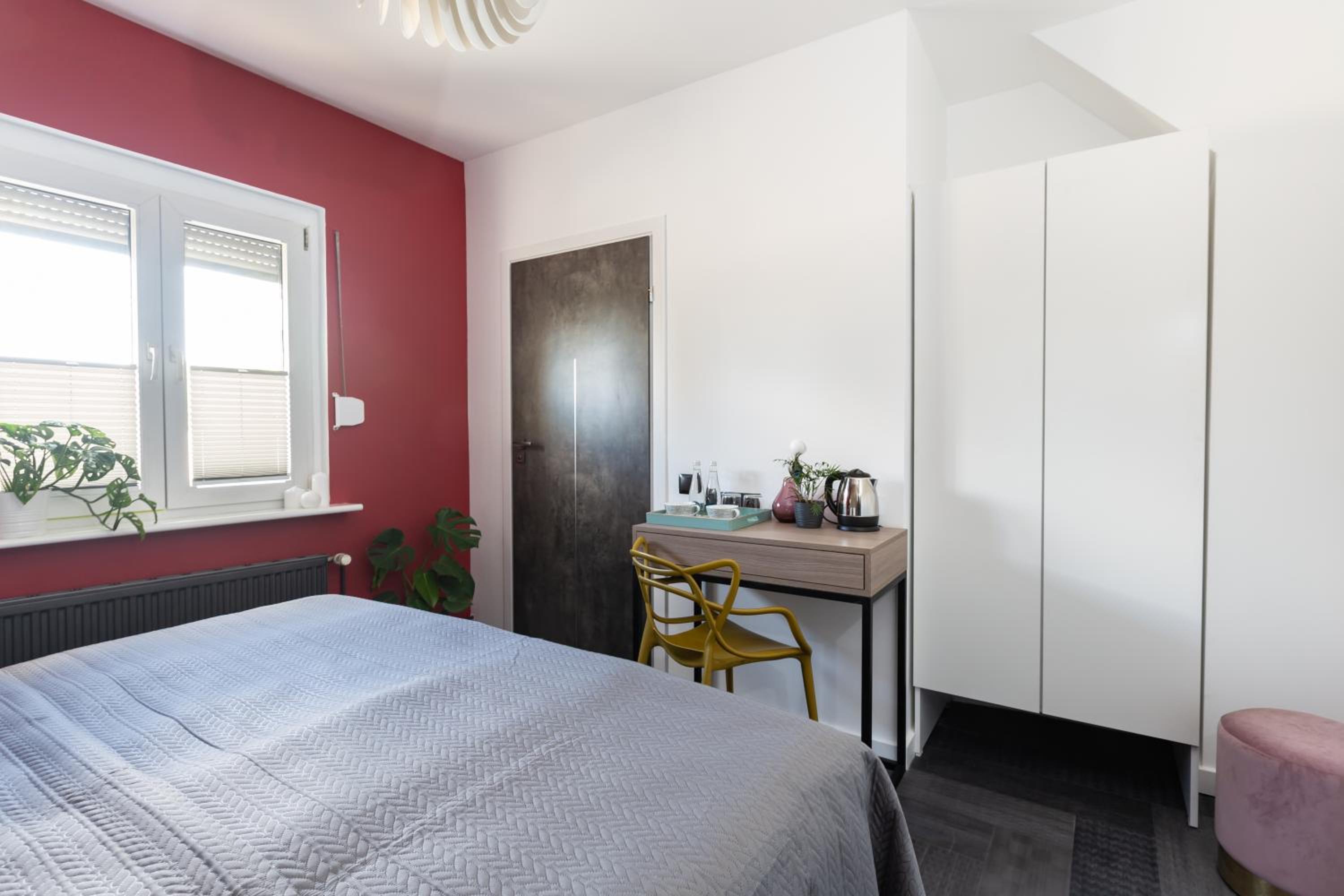 Double Room - Photo 17