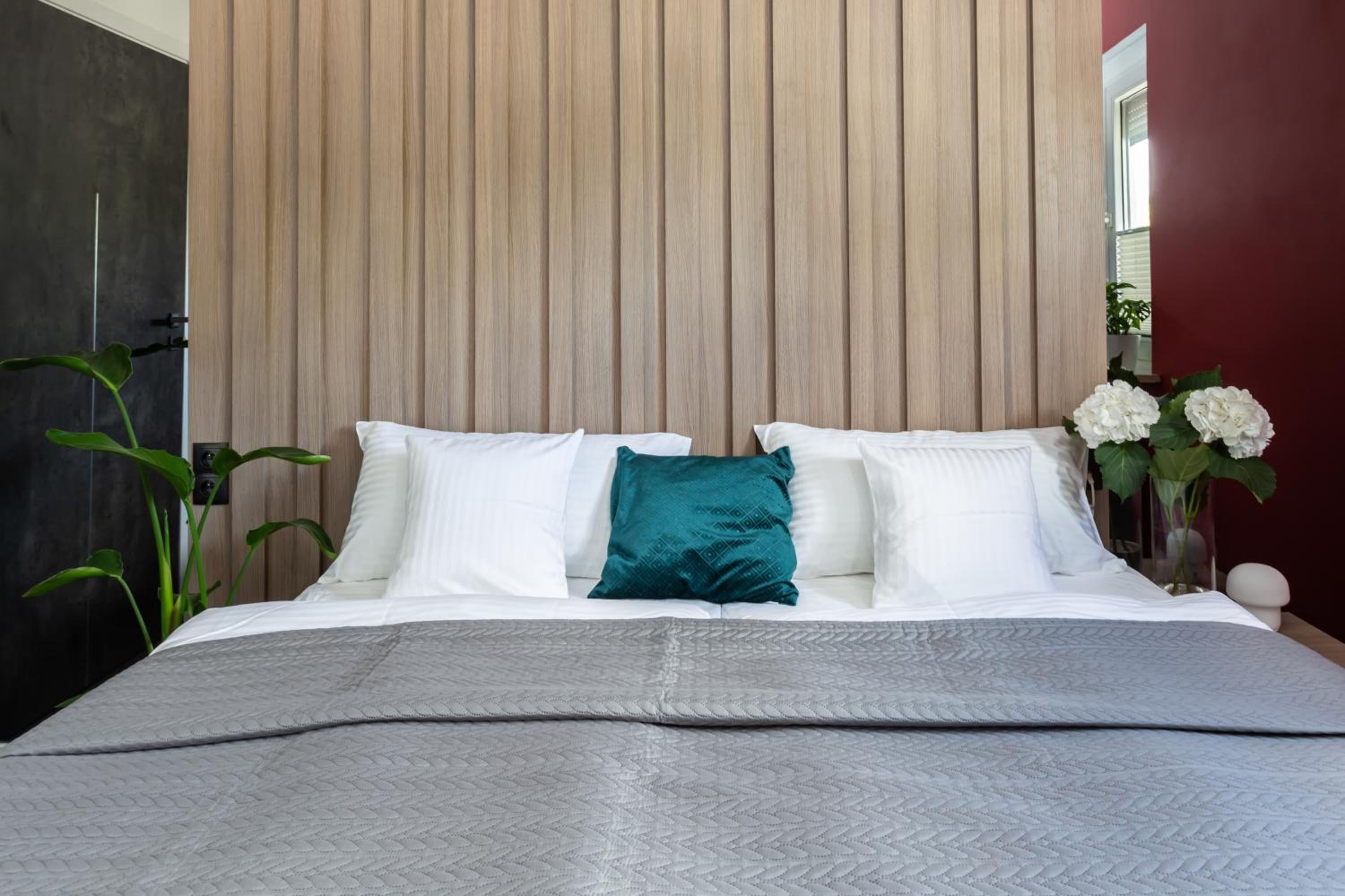 Double Room - Photo 13