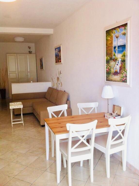 Apartment with Sea View - Photo 31