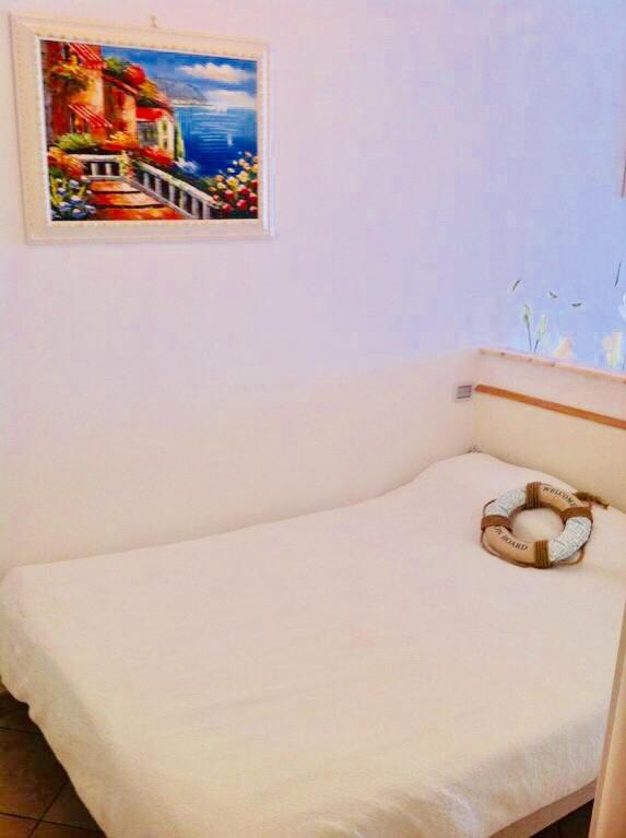 Apartment with Sea View - Photo 3