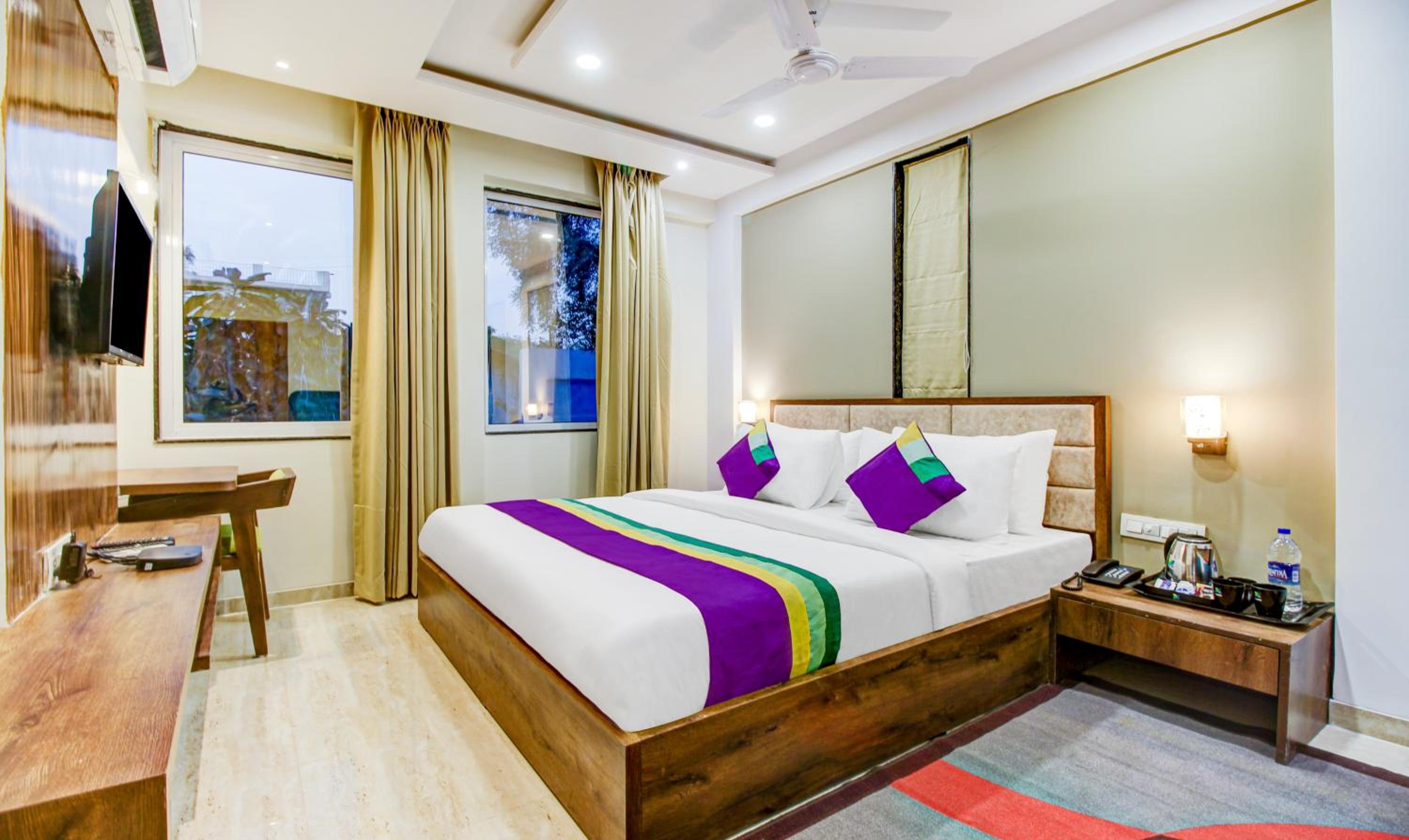 Deluxe Room with City View