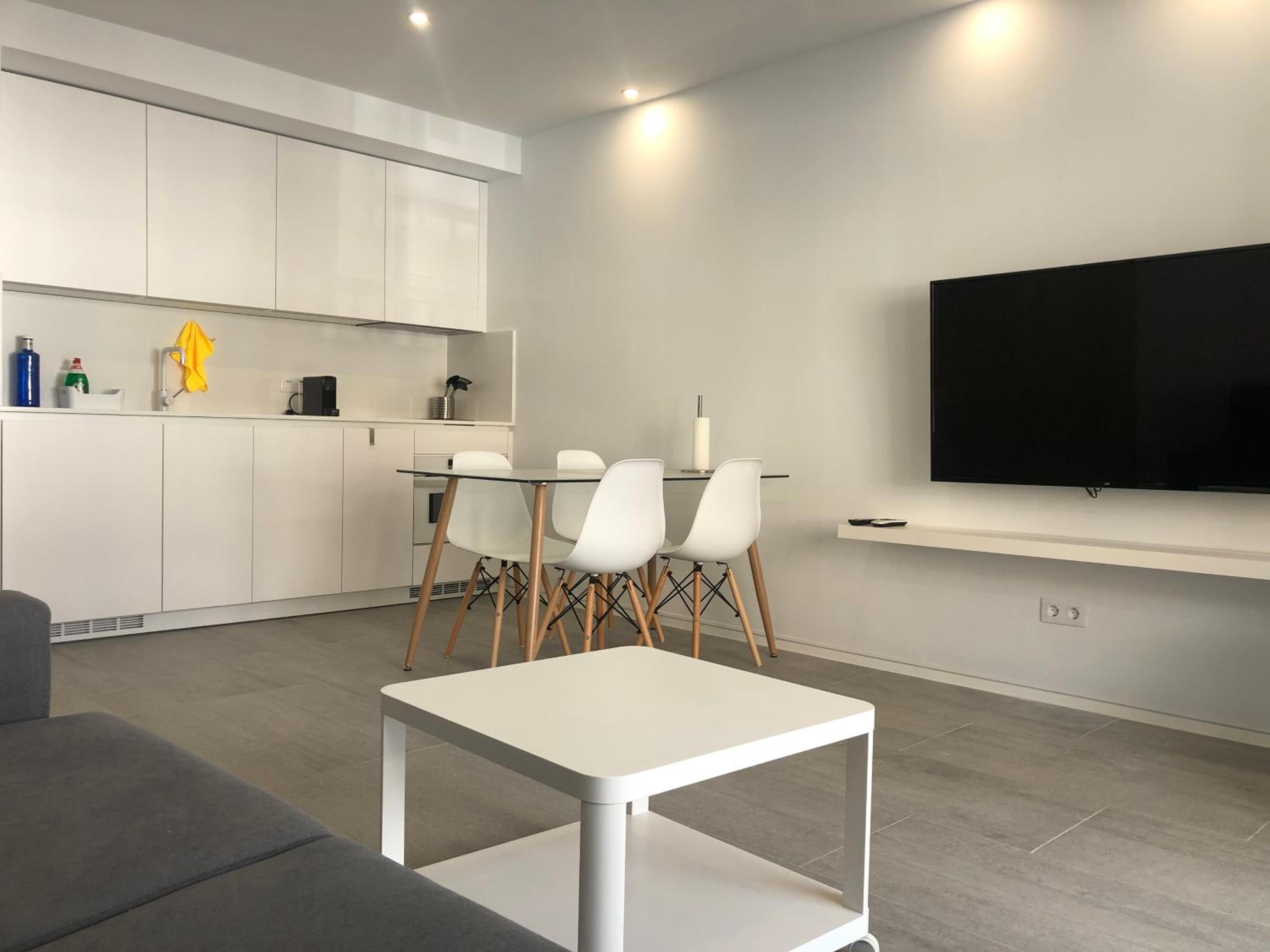 Apartment - Photo 19