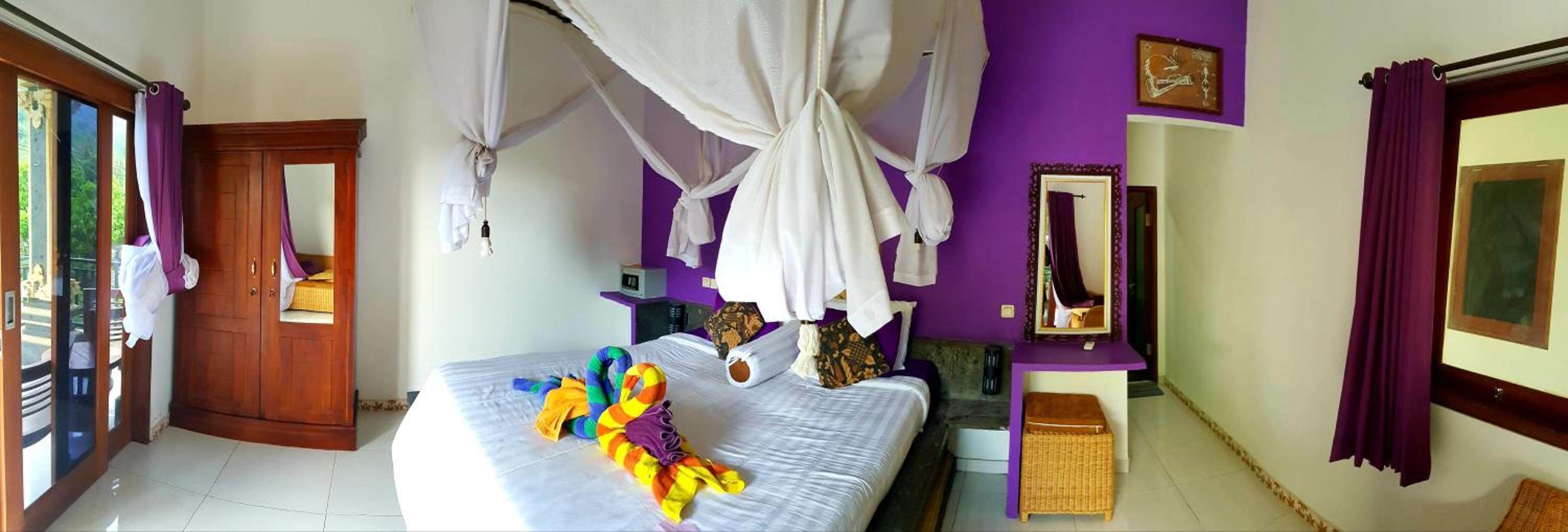 Double Room with Patio - Photo 35