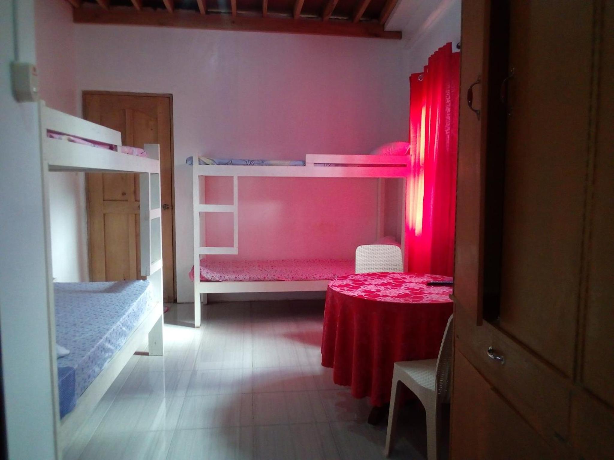 Quadruple Room with Mountain View - Photo 1