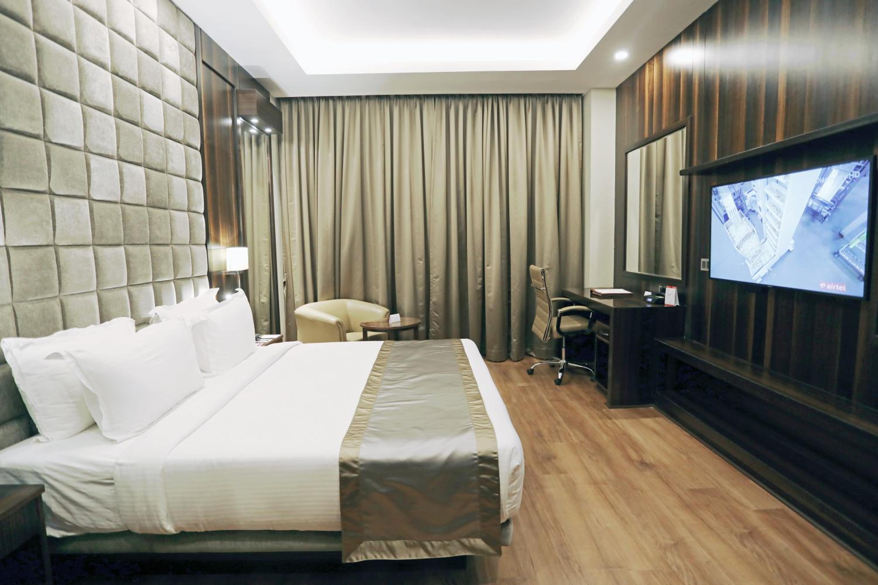 King Room - Book & Unlock Exclusive Deals