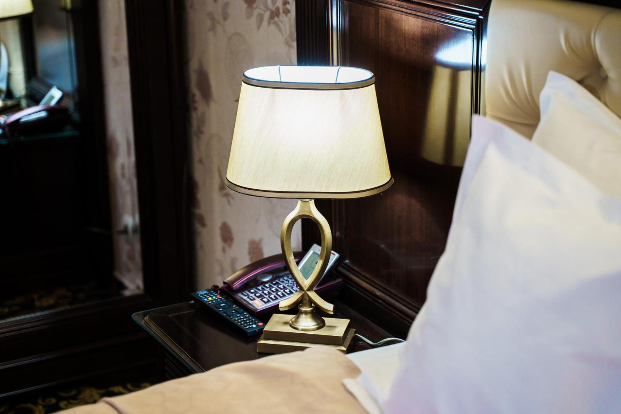 Superior Suite - Photo 8
