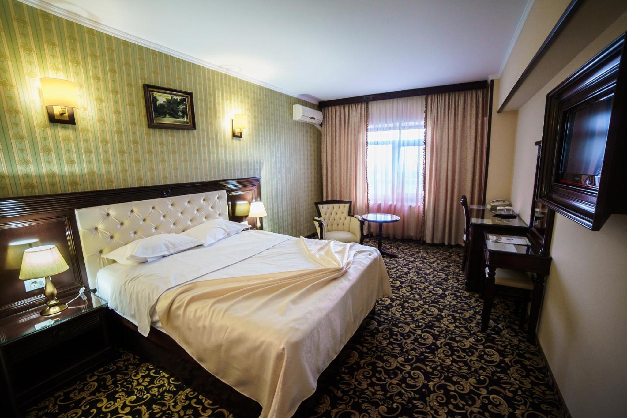 Double Room - Photo 1