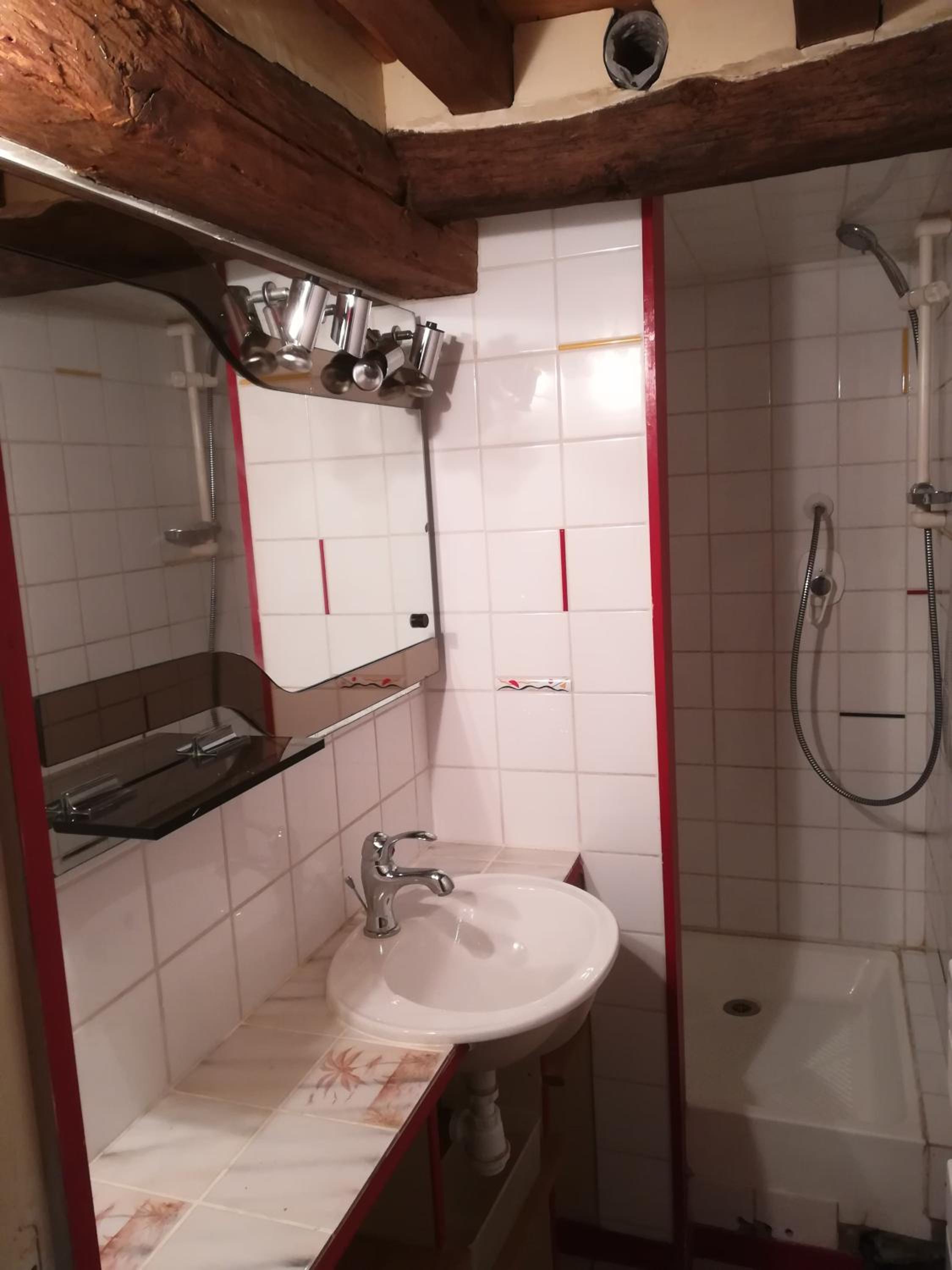 Standard Double Room with Shared Bathroom photo 1