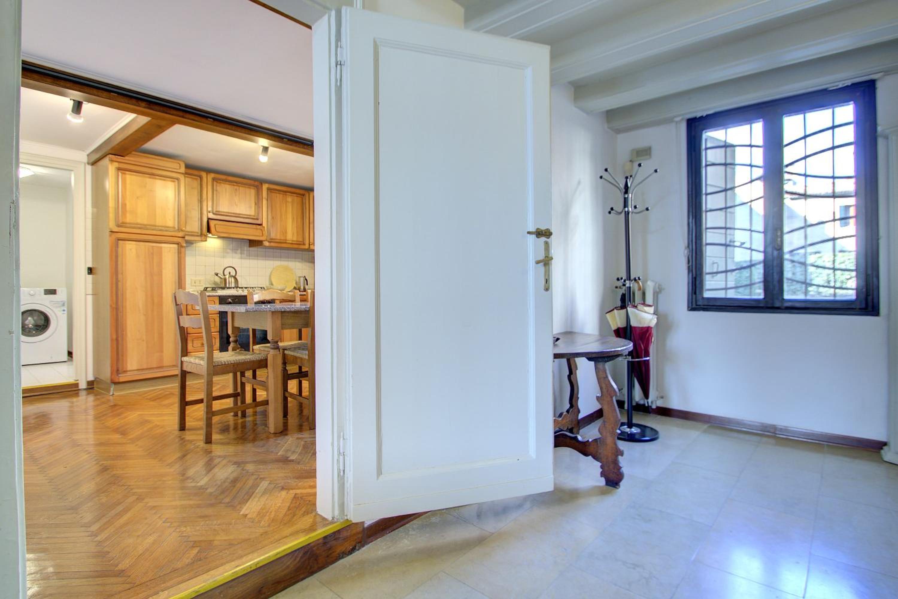 Three-Bedroom Apartment photo 1