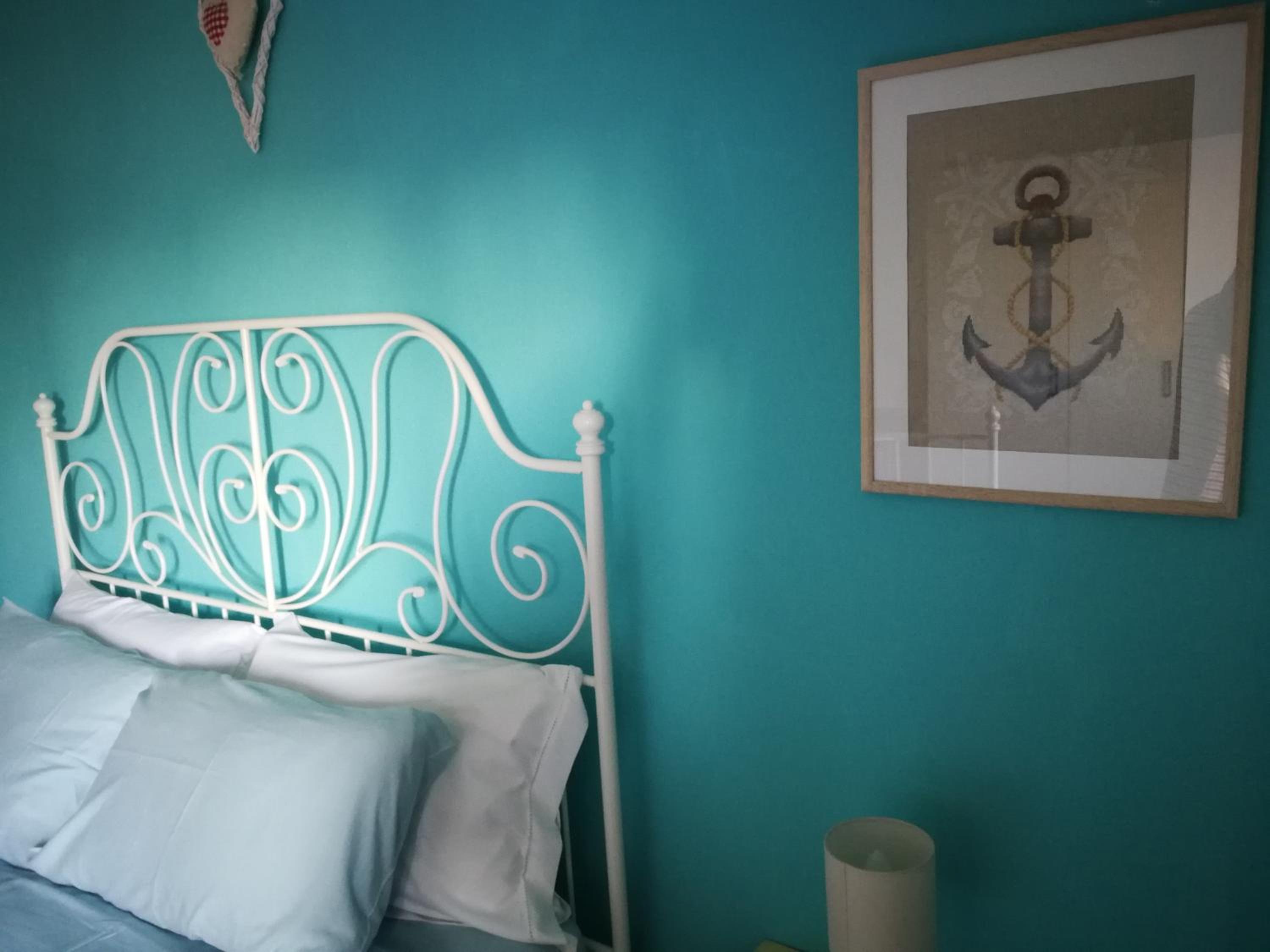Double Room - Photo 12