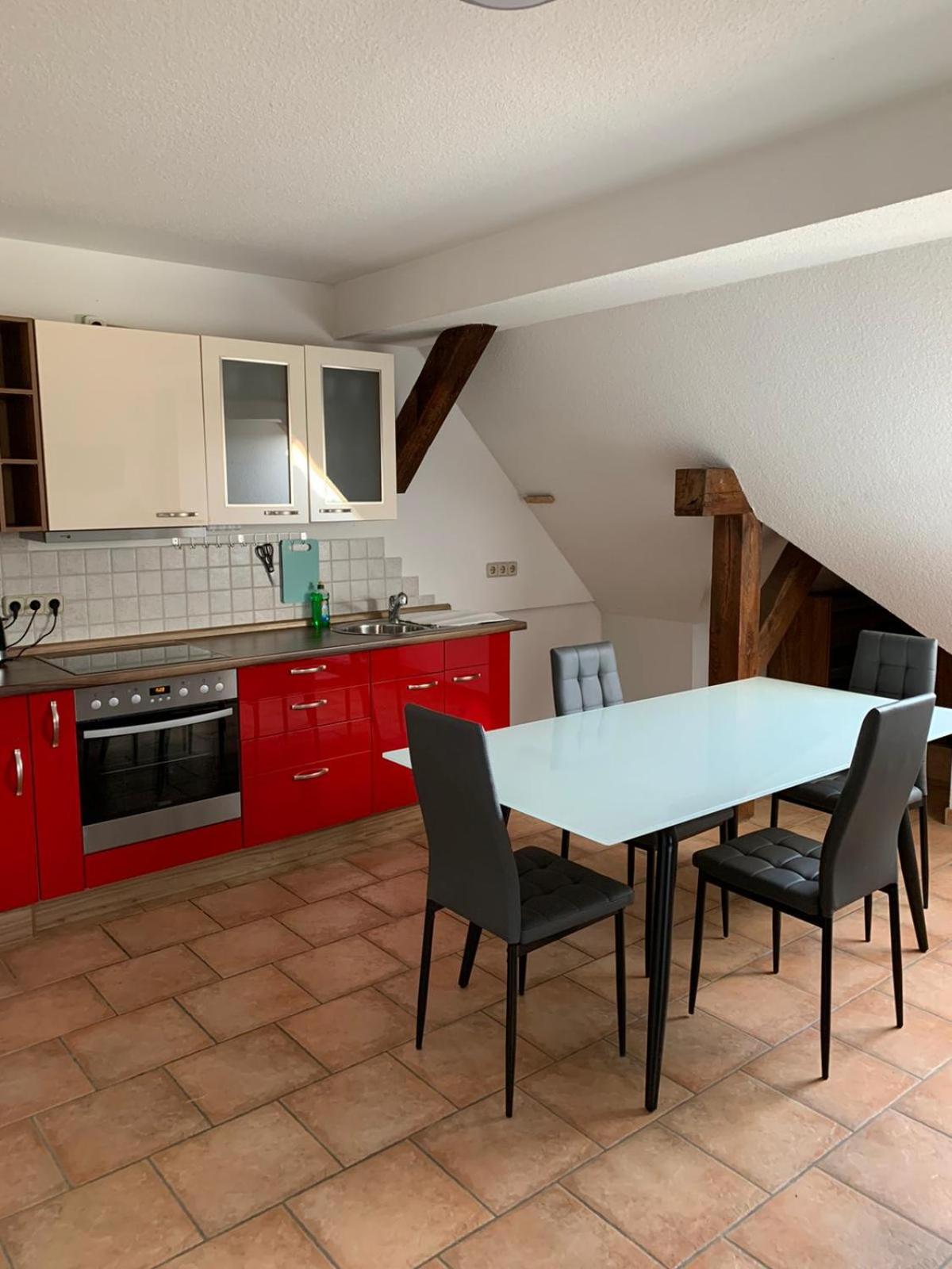 Apartment - Split Level - Photo 15