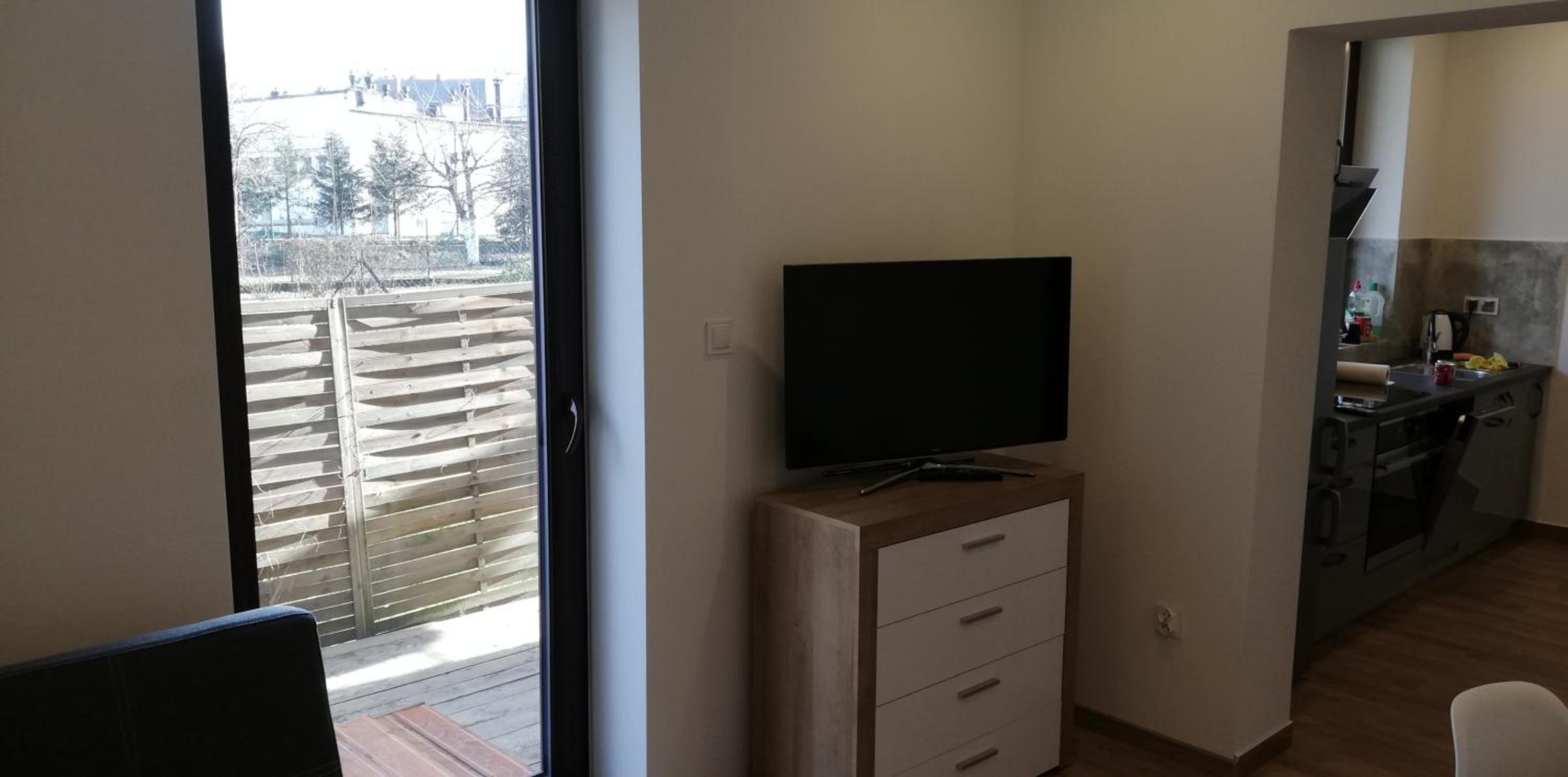 Two-Bedroom Apartment - Photo 2