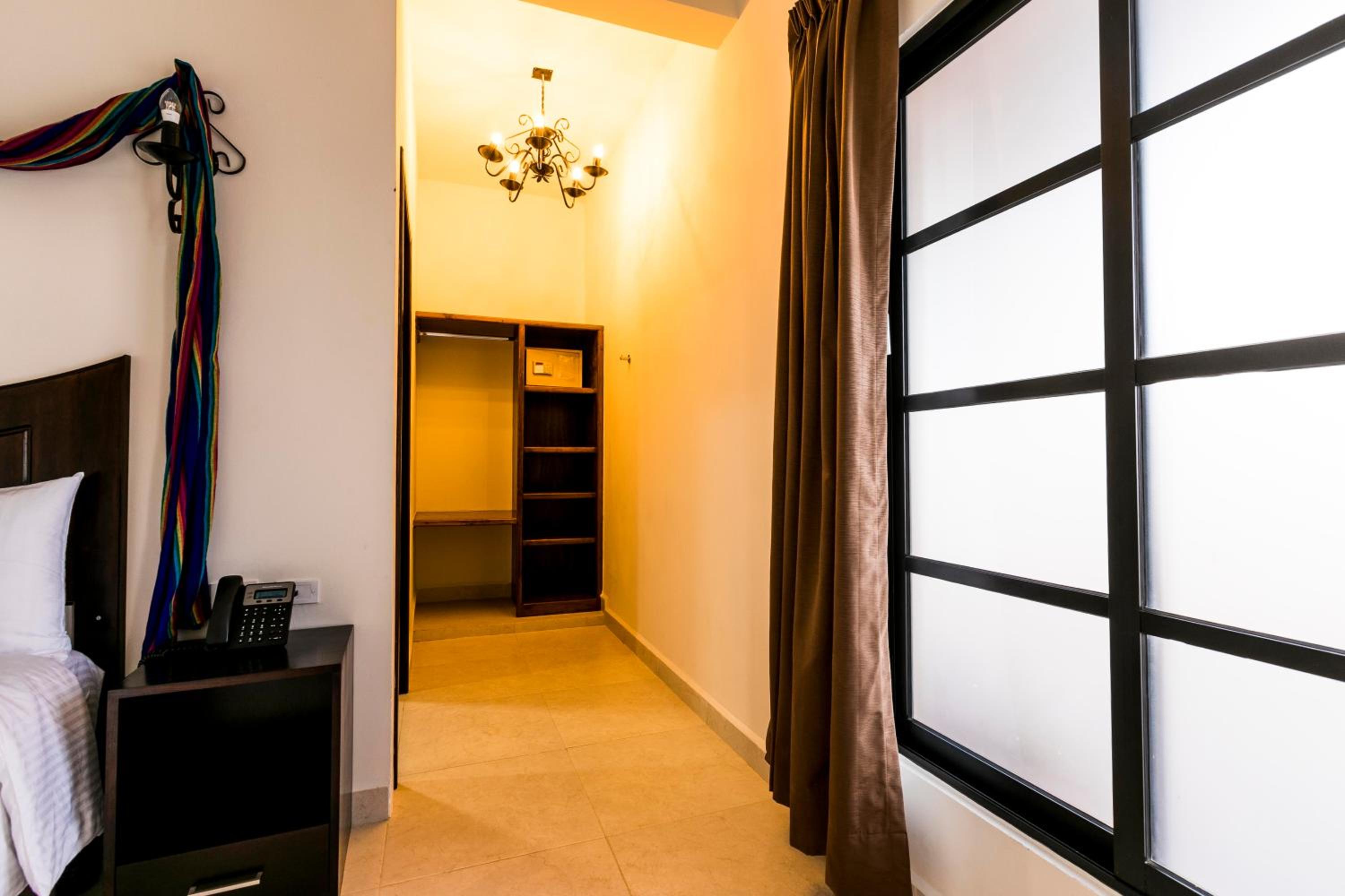 Superior Queen Room