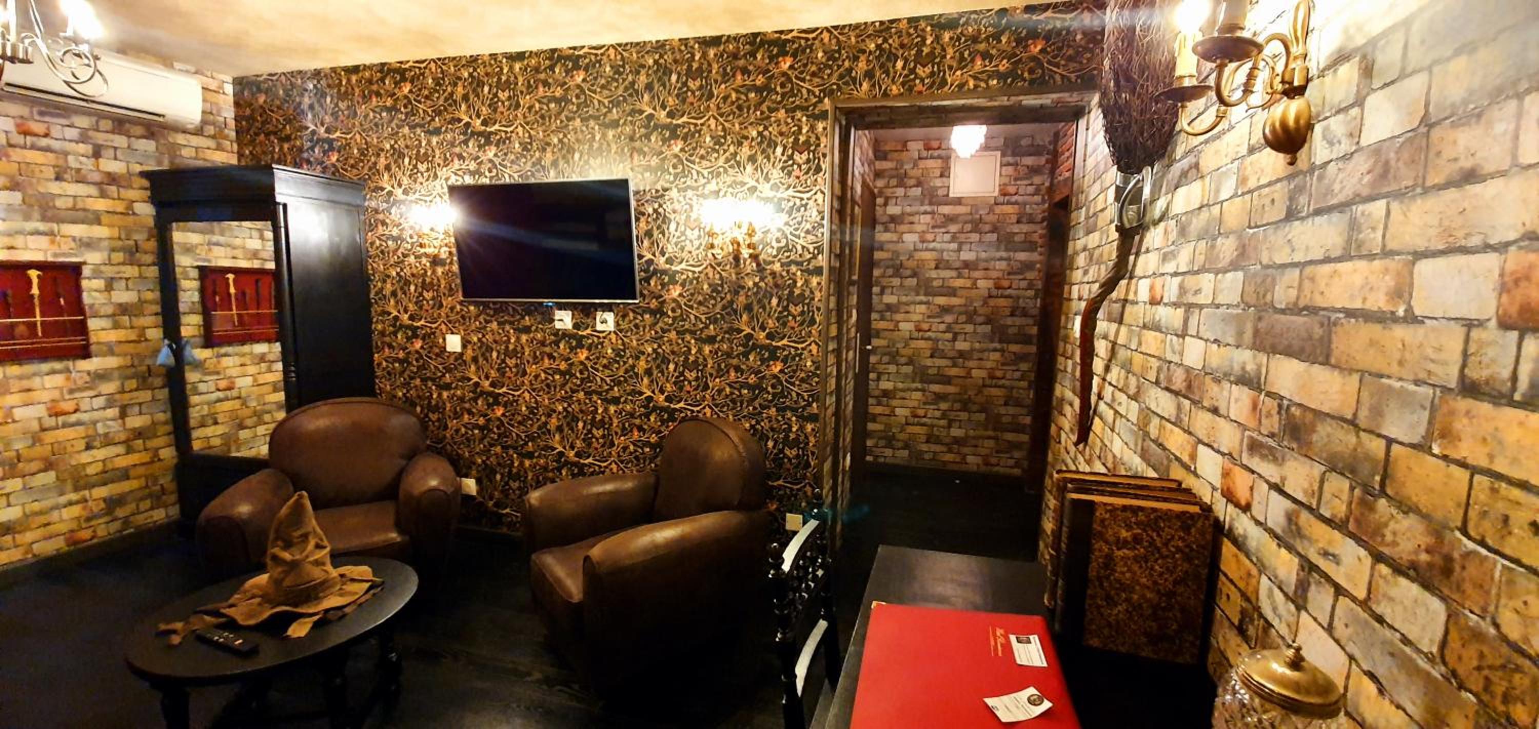 Deluxe Family Room - Photo 6
