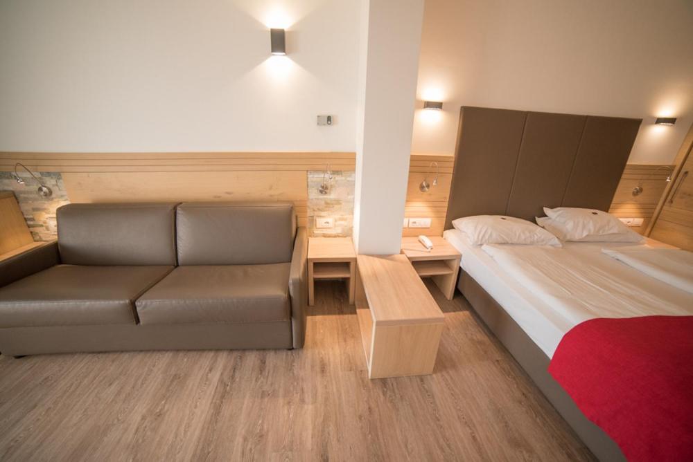 Junior Suite - Photo 7