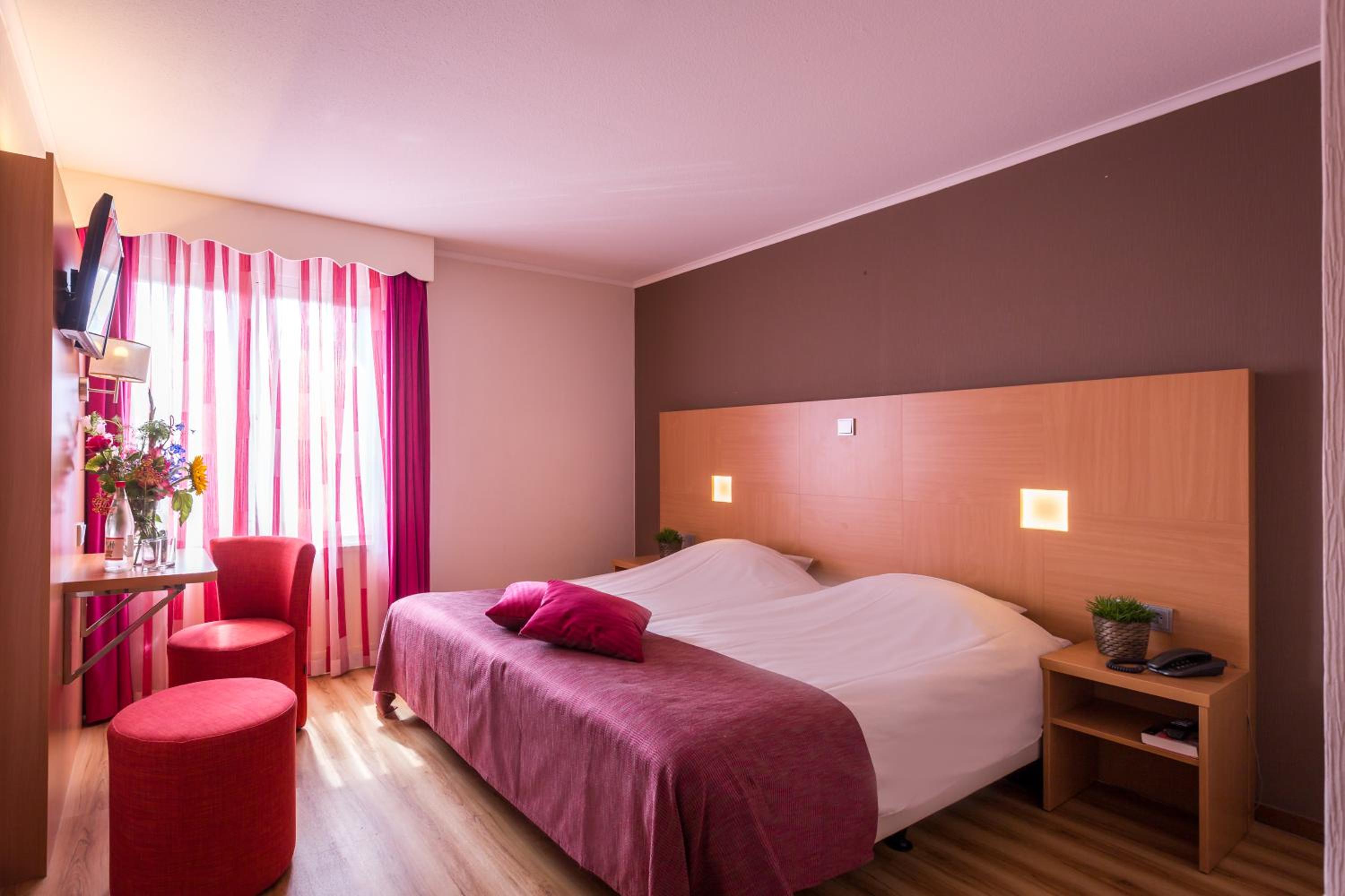 Comfort Twin Room photo 1
