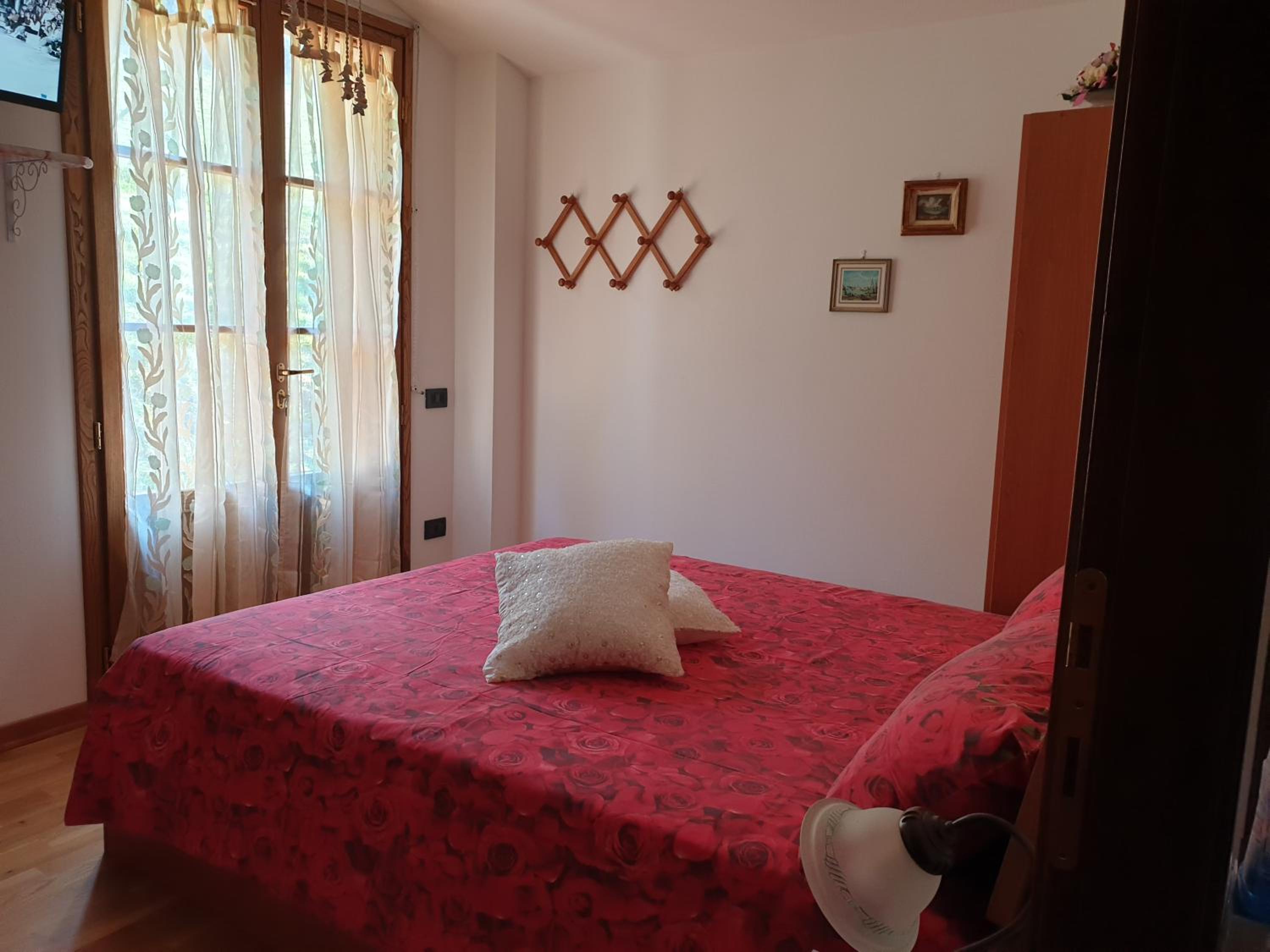 Quadruple Room with Mountain View - Photo 6