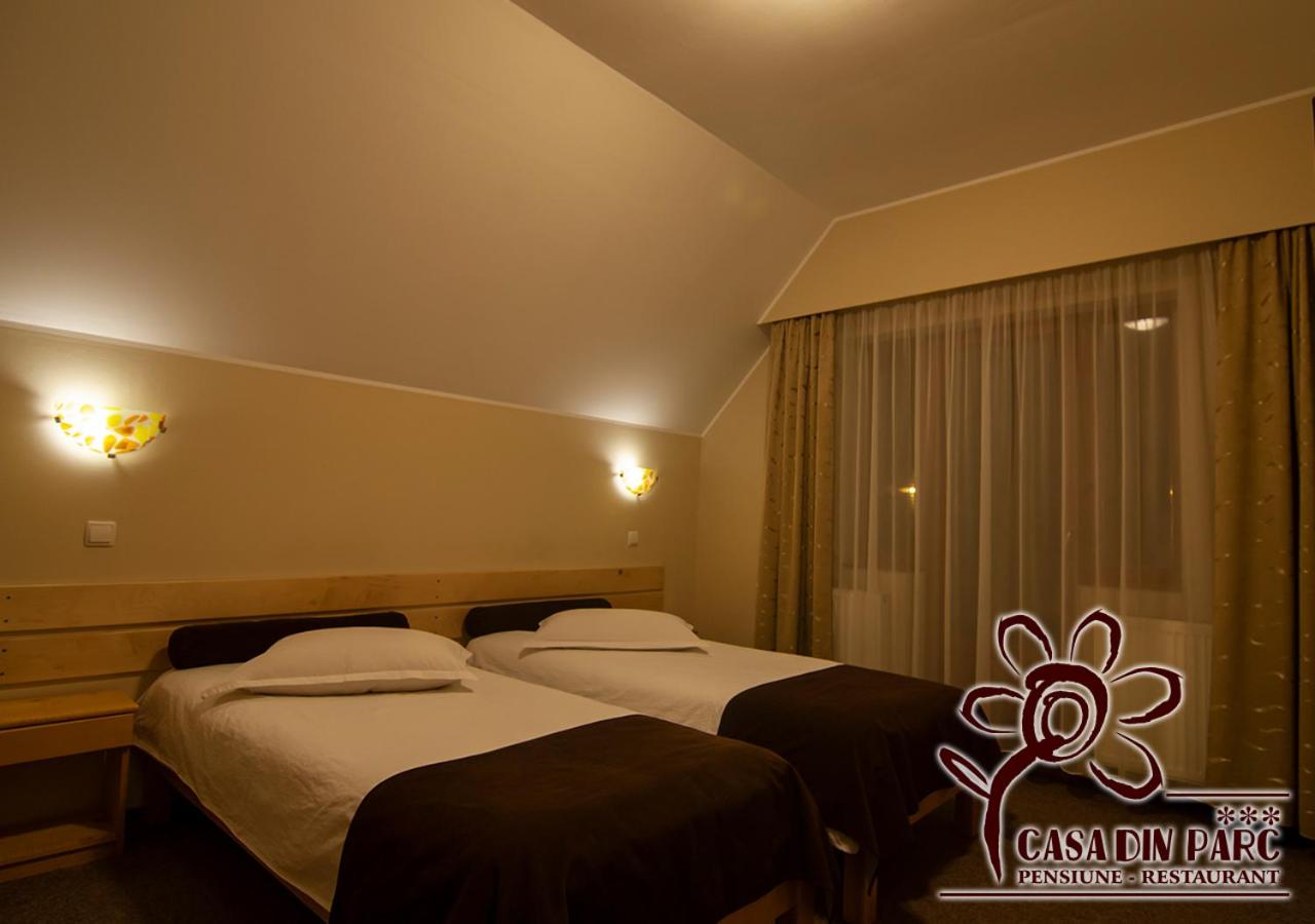Twin Room with Balcony photo 3