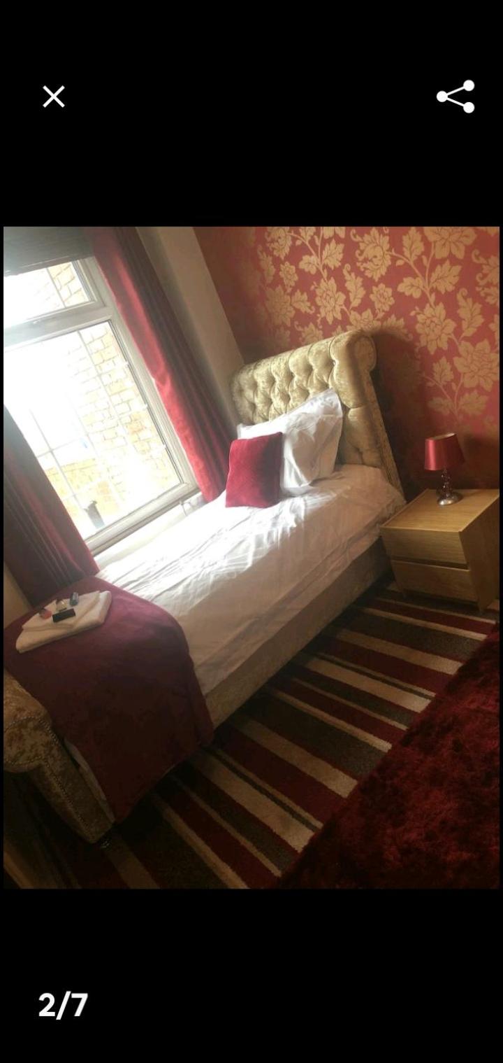 Double Room - Photo 2