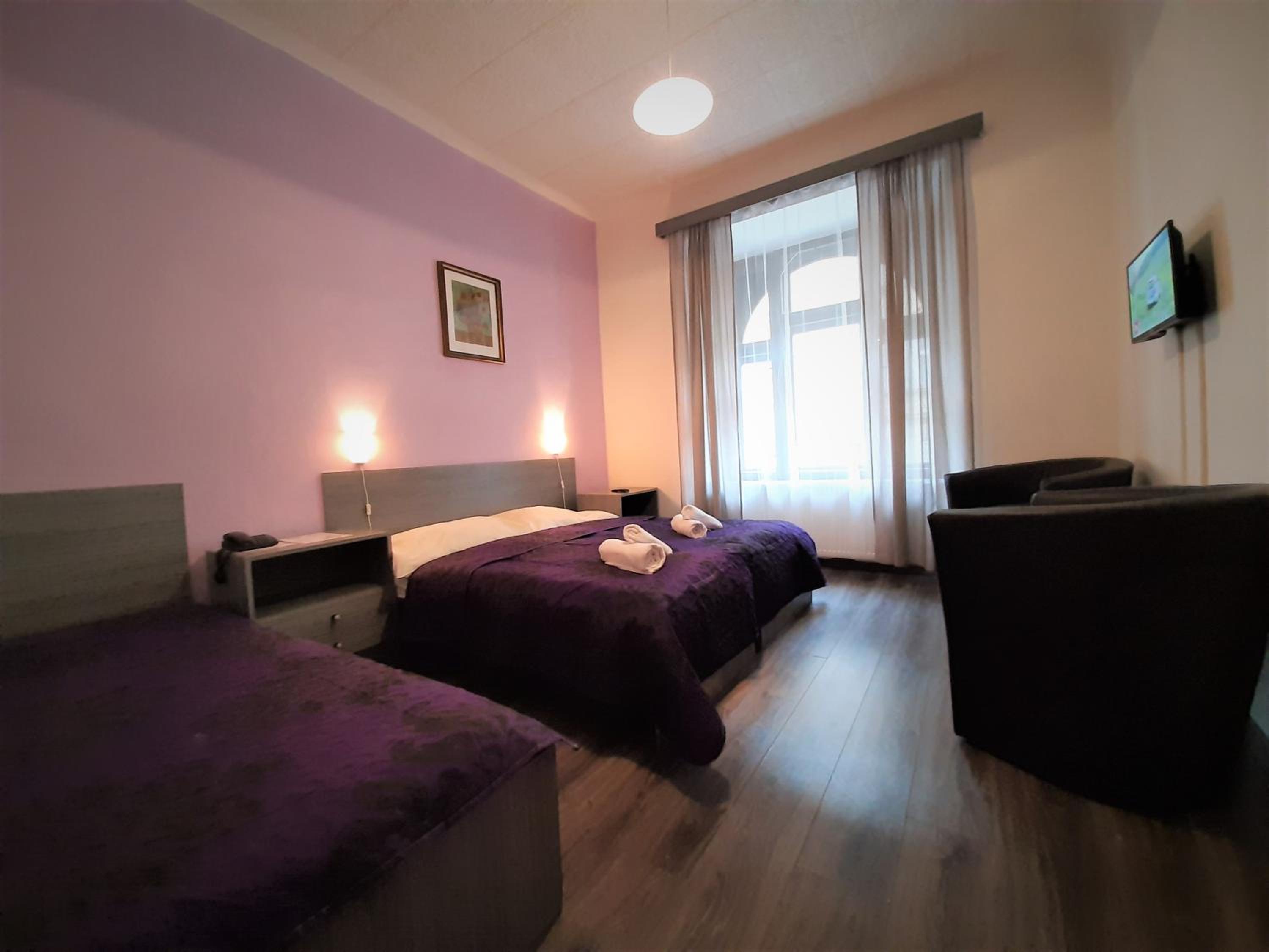 Triple Room