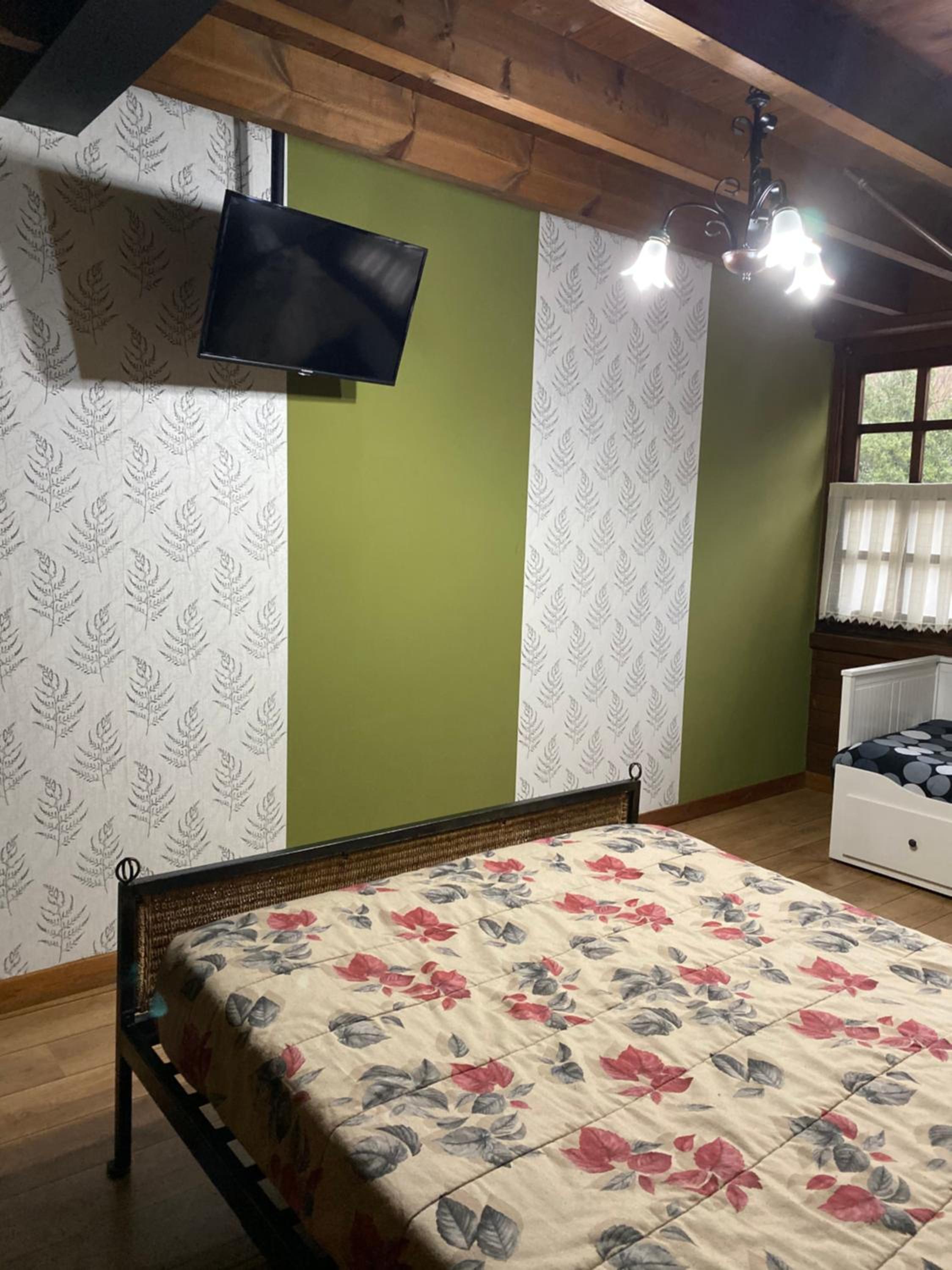 Standard Double Room with Sofa Bed - Photo 2