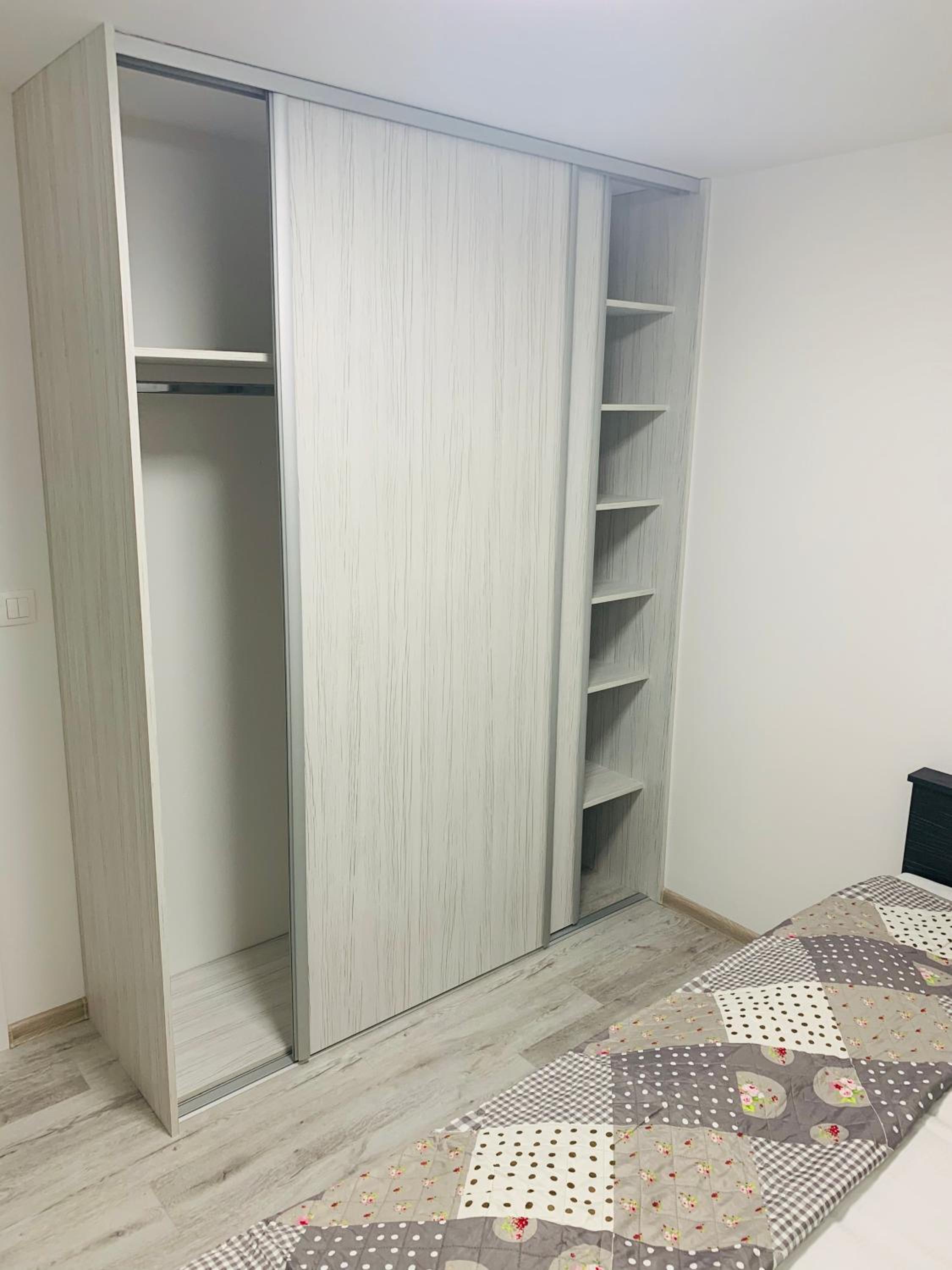 One-Bedroom Apartment - Photo 5