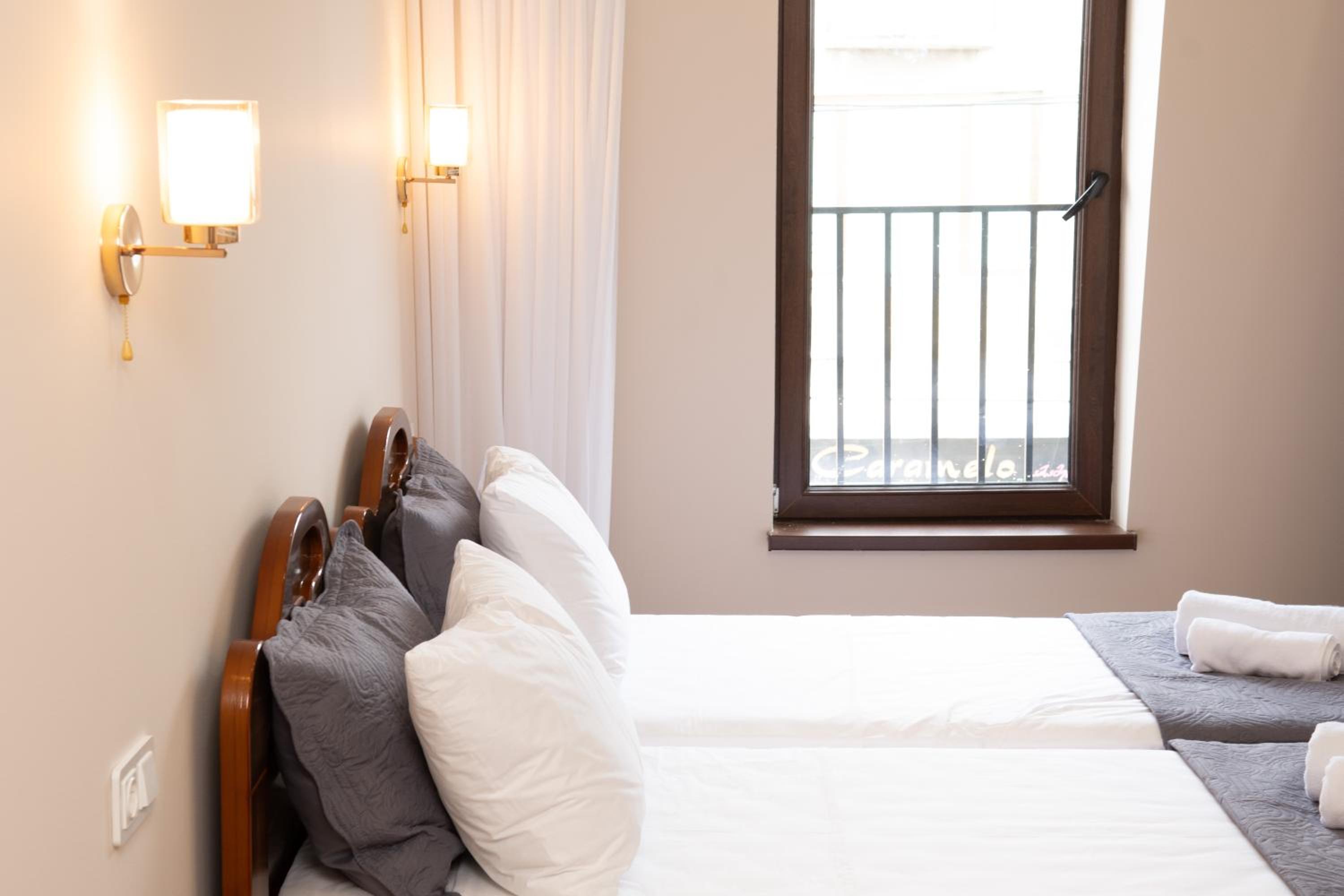 Deluxe Double Room with Balcony