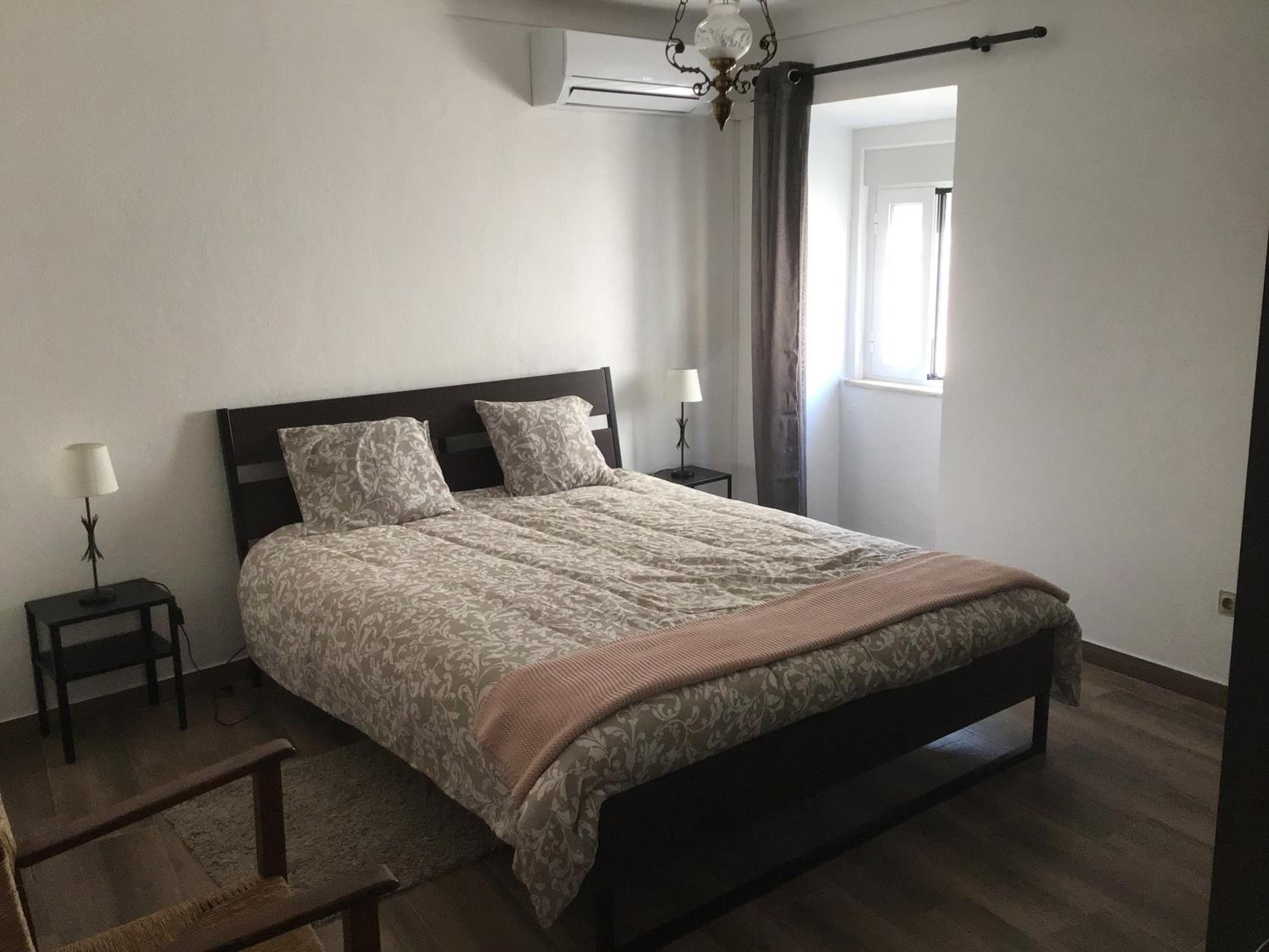 Two-Bedroom Apartment - Photo 1