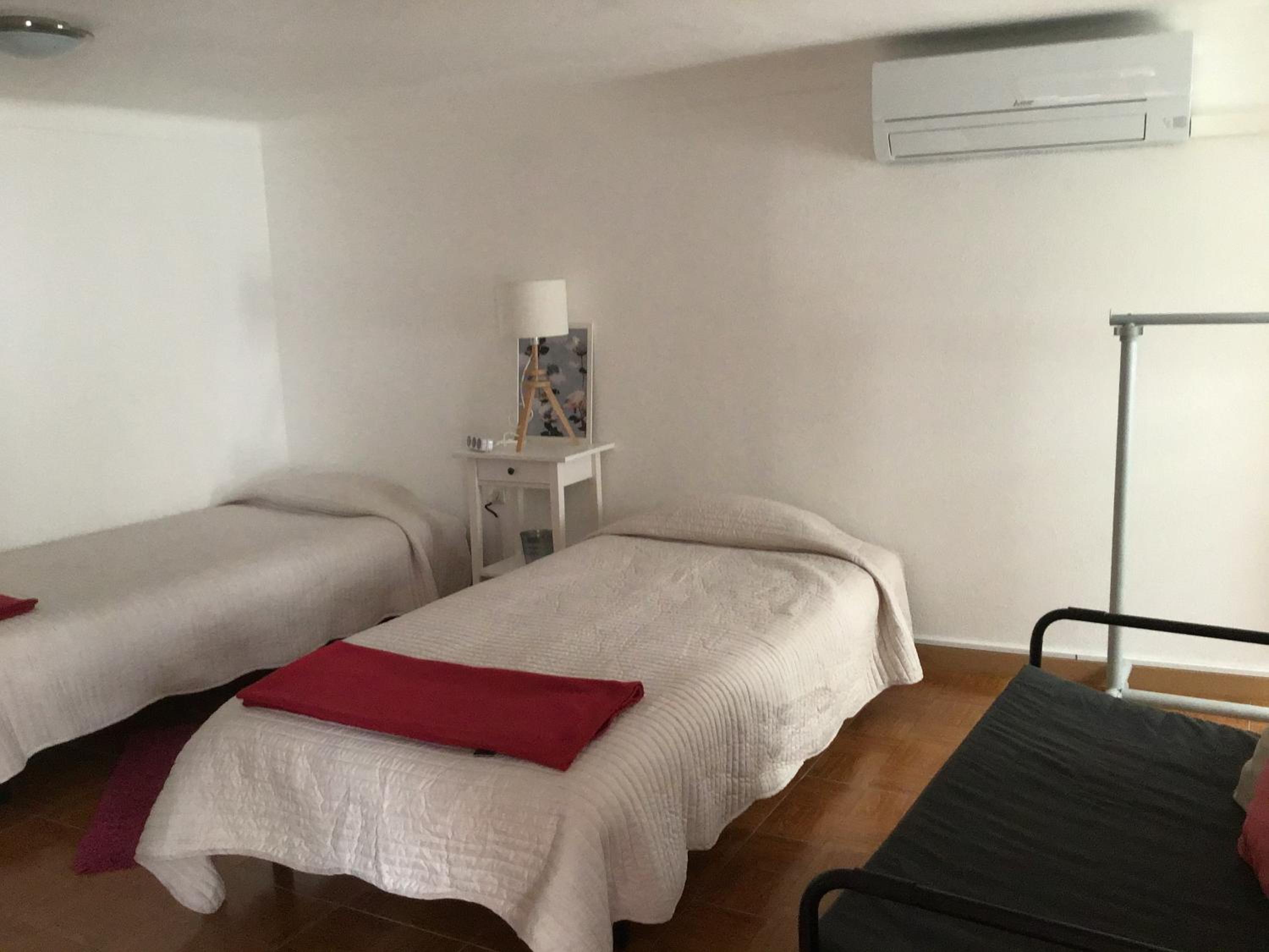 Two-Bedroom Apartment - Photo 7