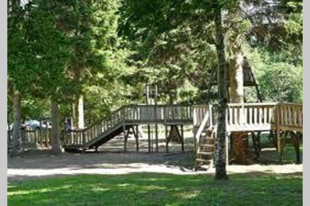 Two-Bedroom House - Photo 38