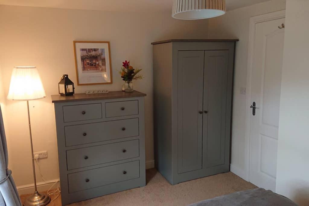 Two-Bedroom House - Photo 12