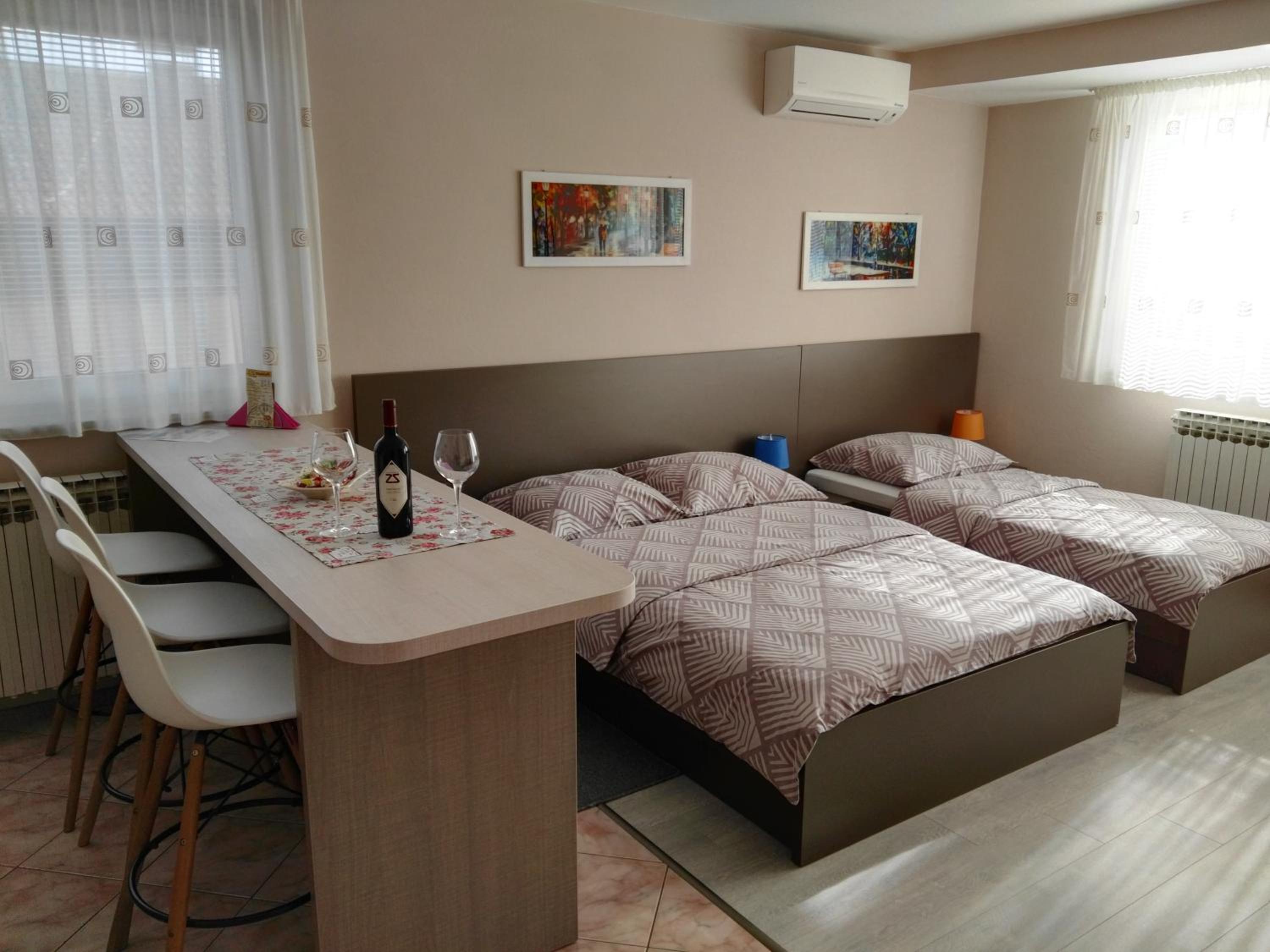 Studio Apartment