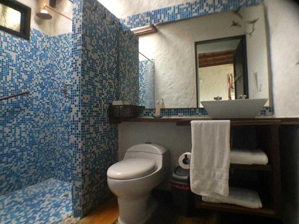 Quadruple Room with Balcony photo 3
