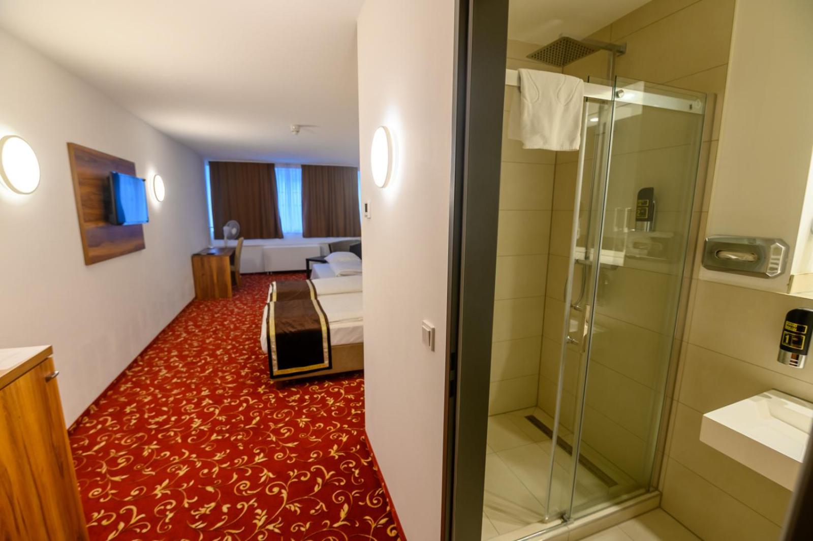 Triple Room photo 1