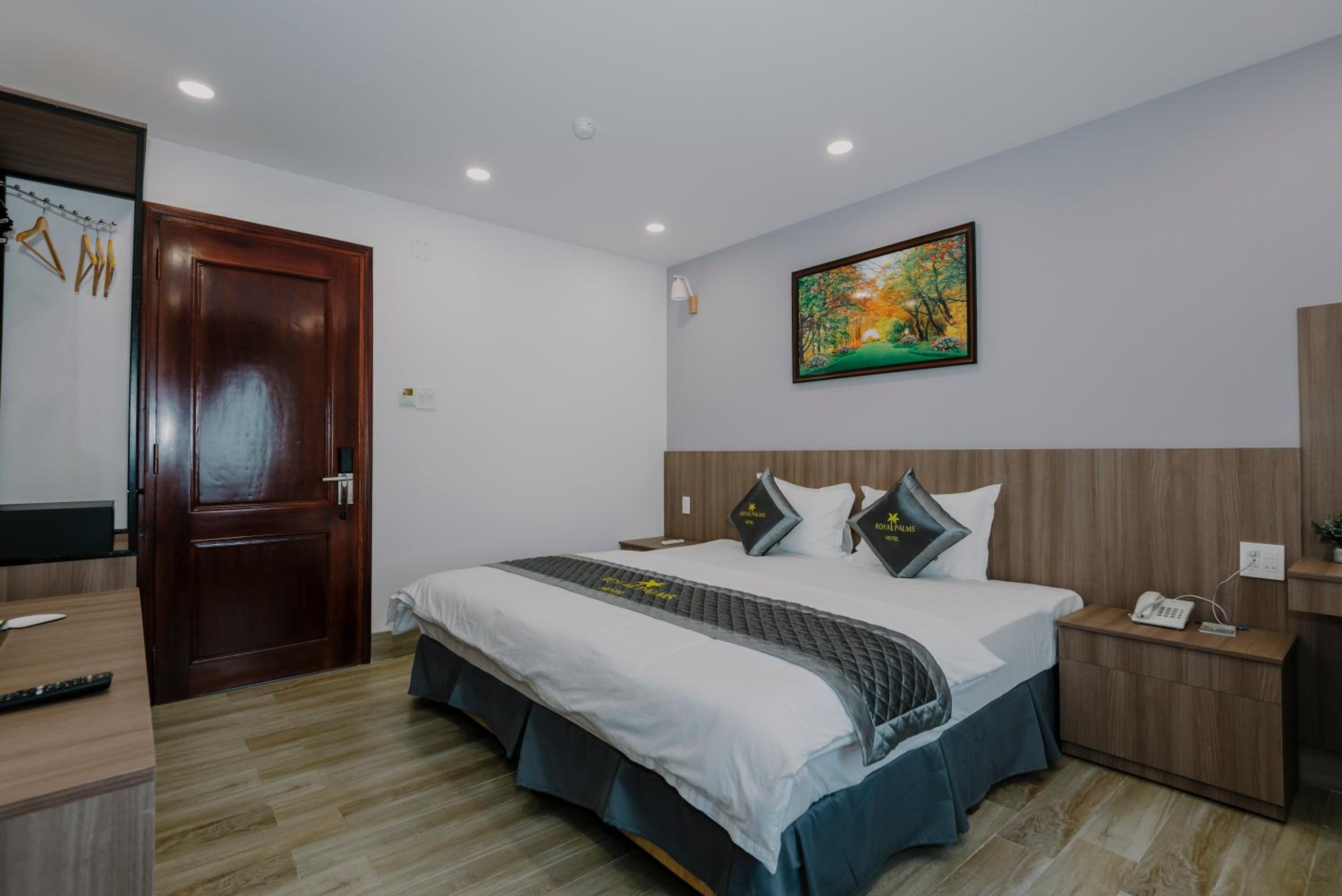 Deluxe Room (2 Adults + 1 Child) photo 3