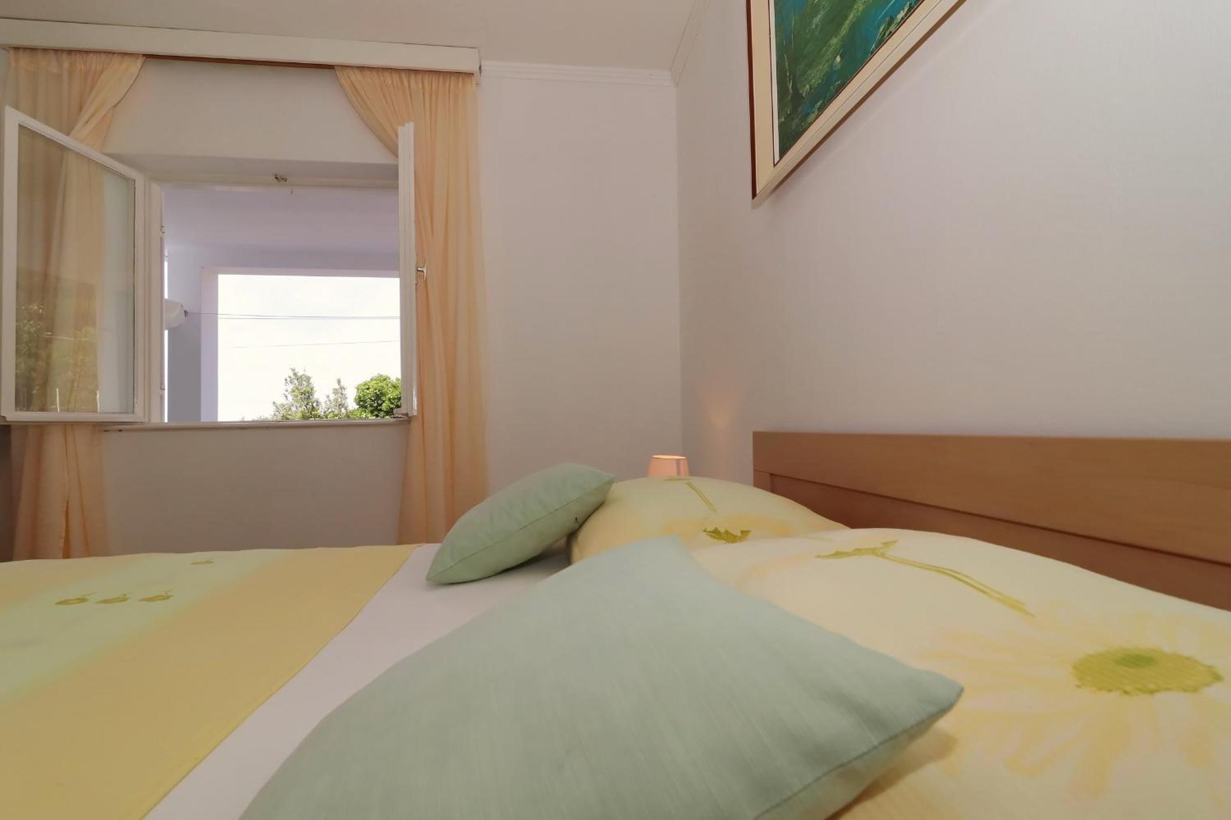 One-Bedroom Apartment with Terrace and Garden View